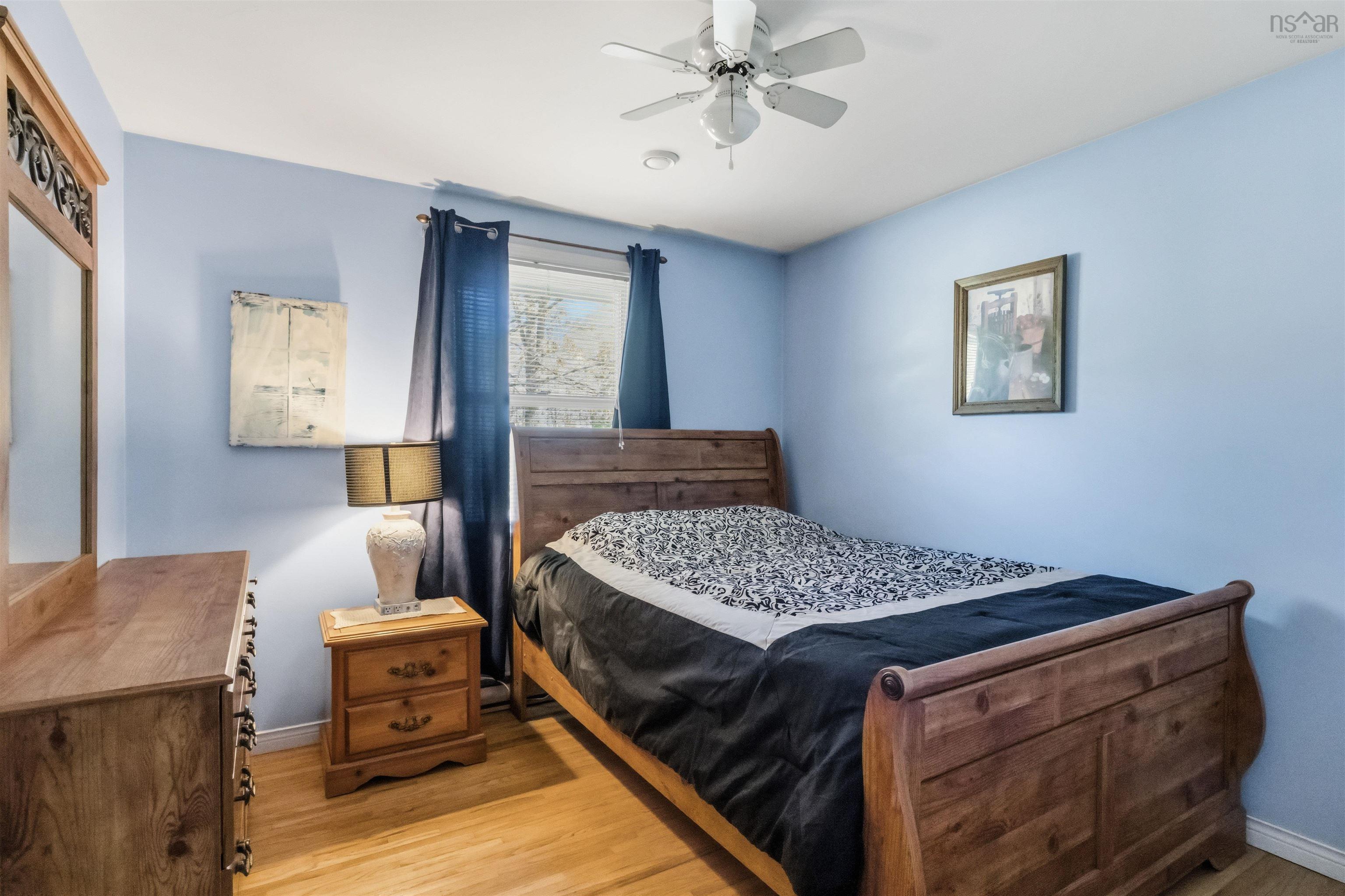 $650,000.00: 2410 Loretta Avenue, Coldbrook