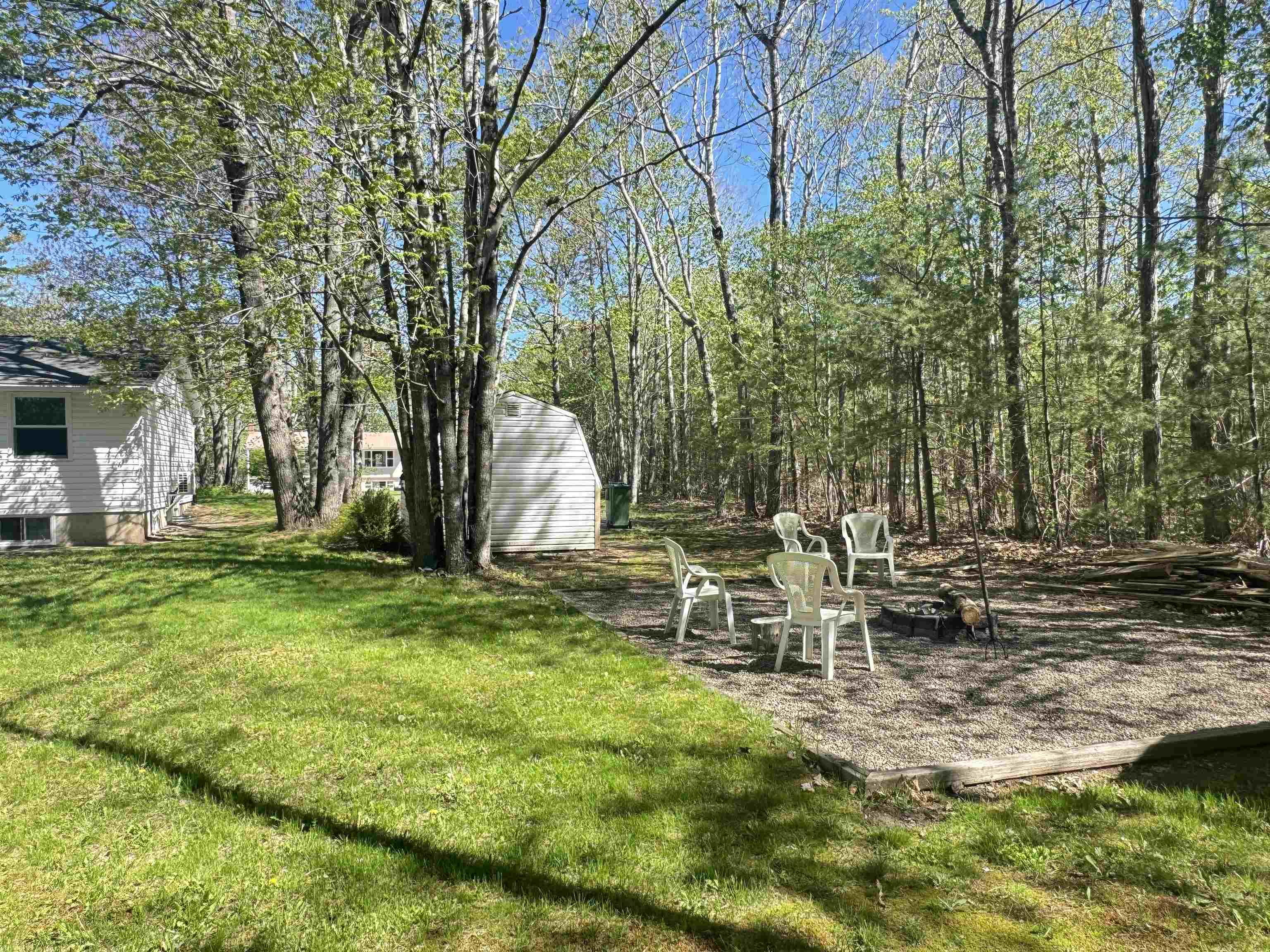 $650,000.00: 2410 Loretta Avenue, Coldbrook