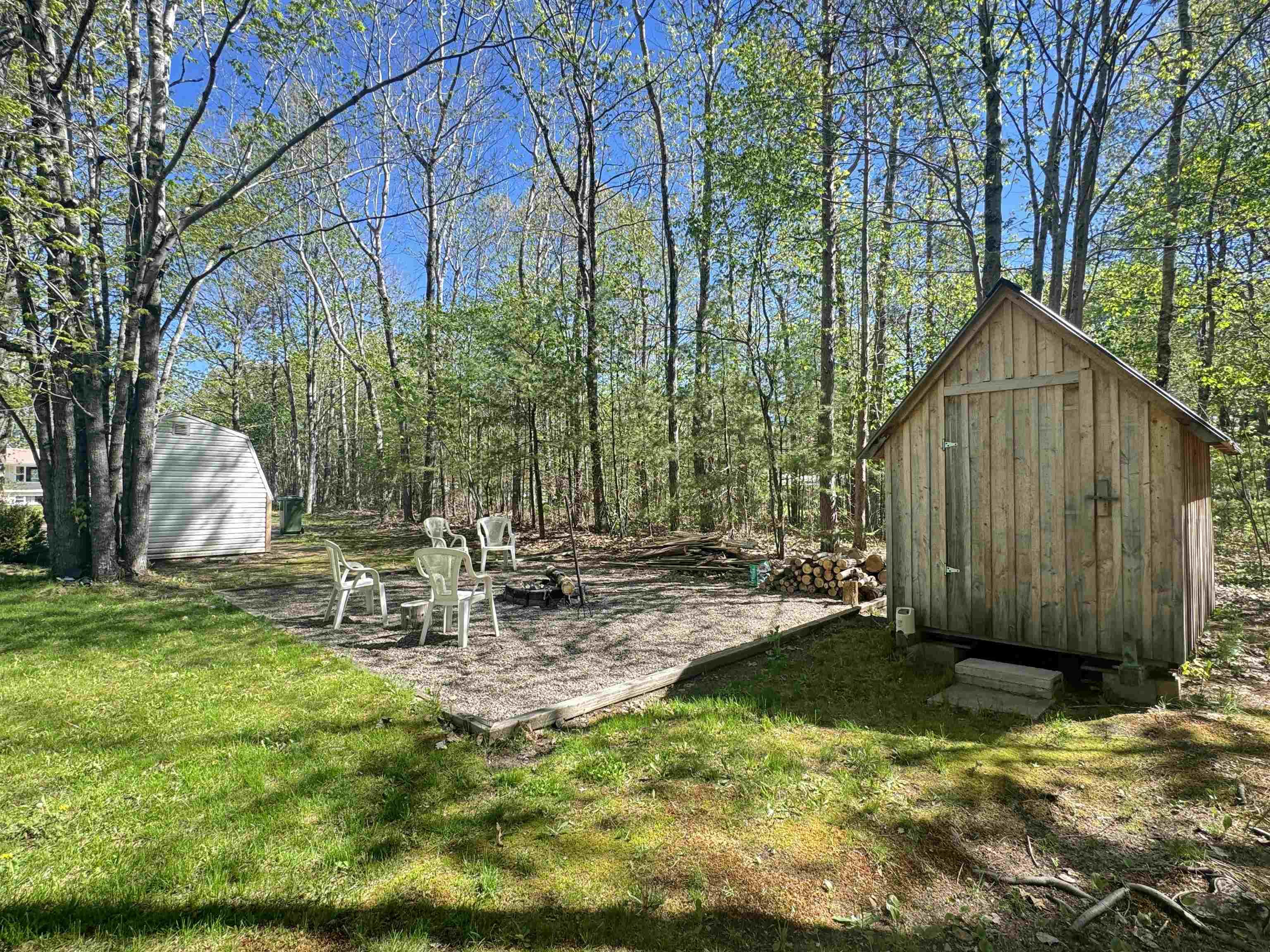 $650,000.00: 2410 Loretta Avenue, Coldbrook