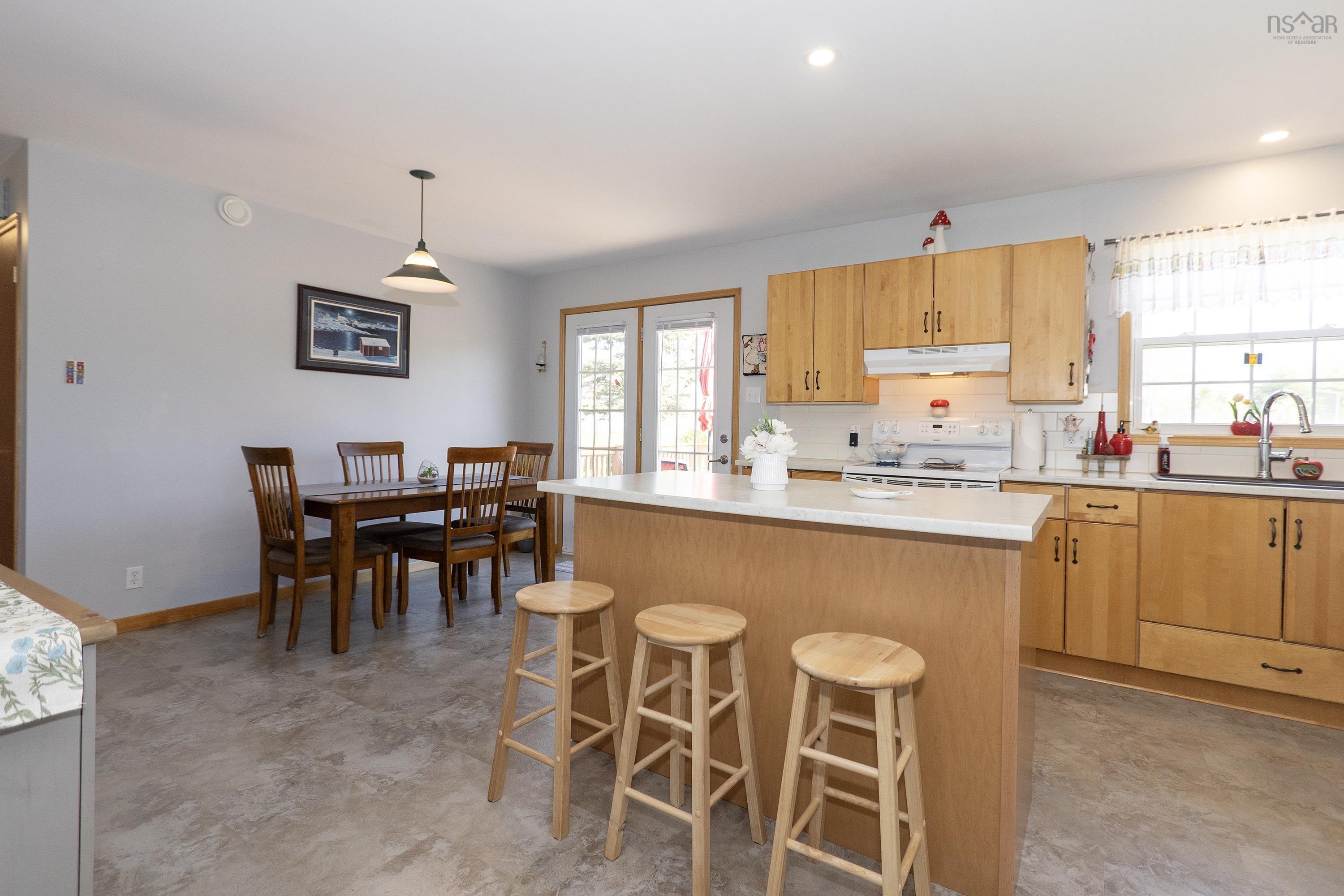 $460,000.00: 1448 Gulf Shore Road, Gulf Shore