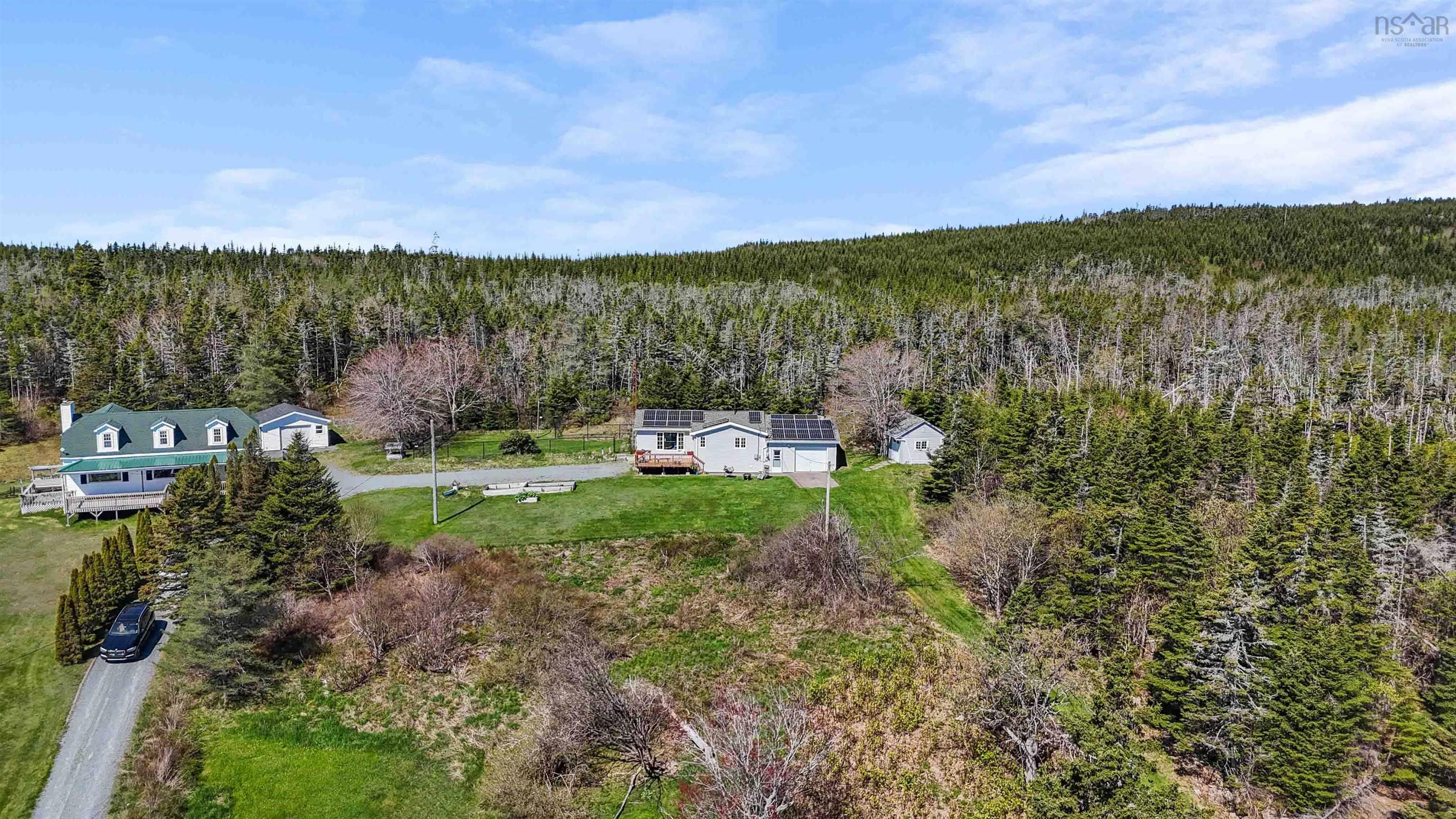 $320,000.00: 286 Beaver Harbour Road, Beaver Harbour