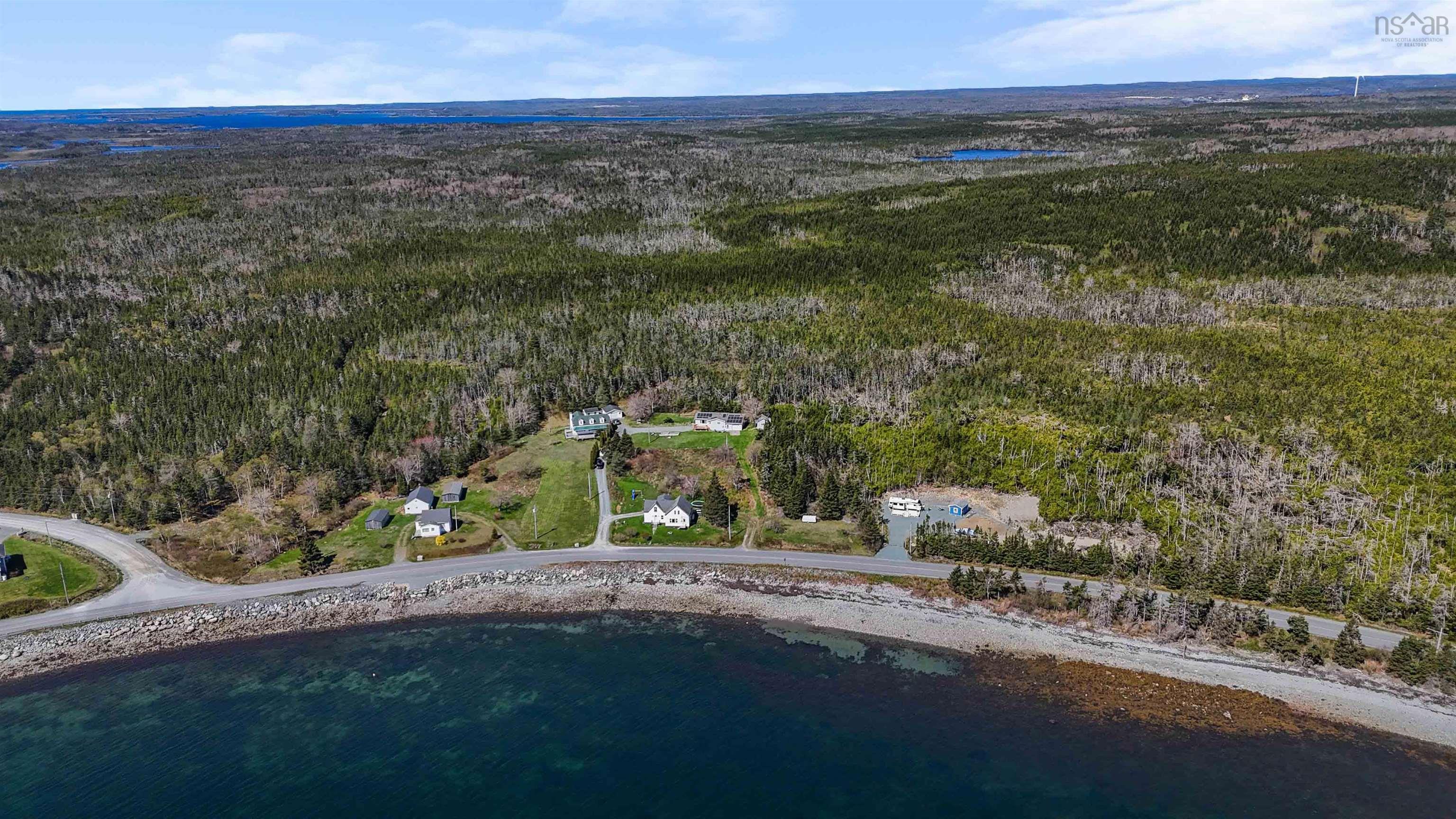 $320,000.00: 286 Beaver Harbour Road, Beaver Harbour