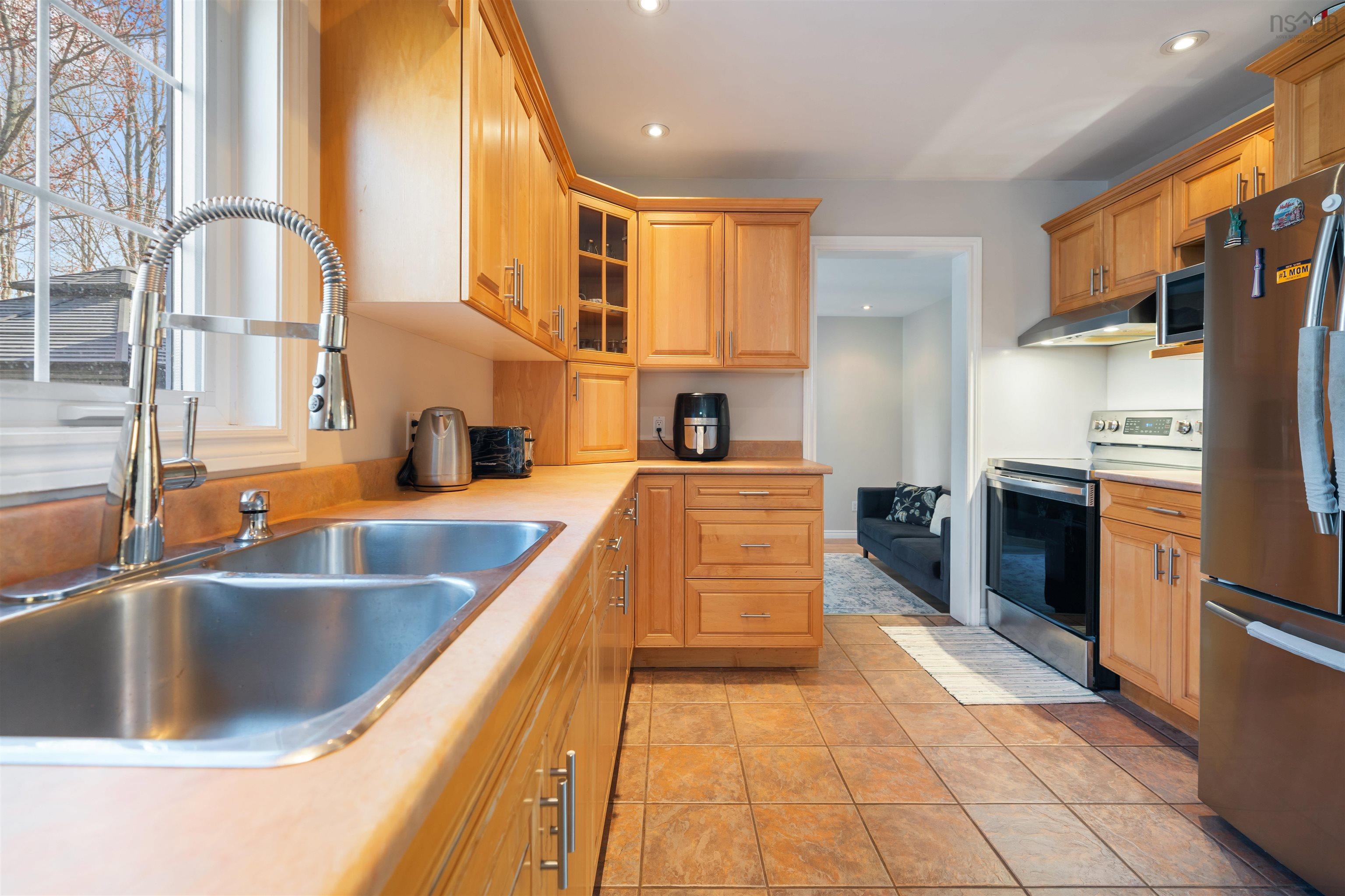 $725,000.00: 25 Terrace Heights Drive, New Glasgow