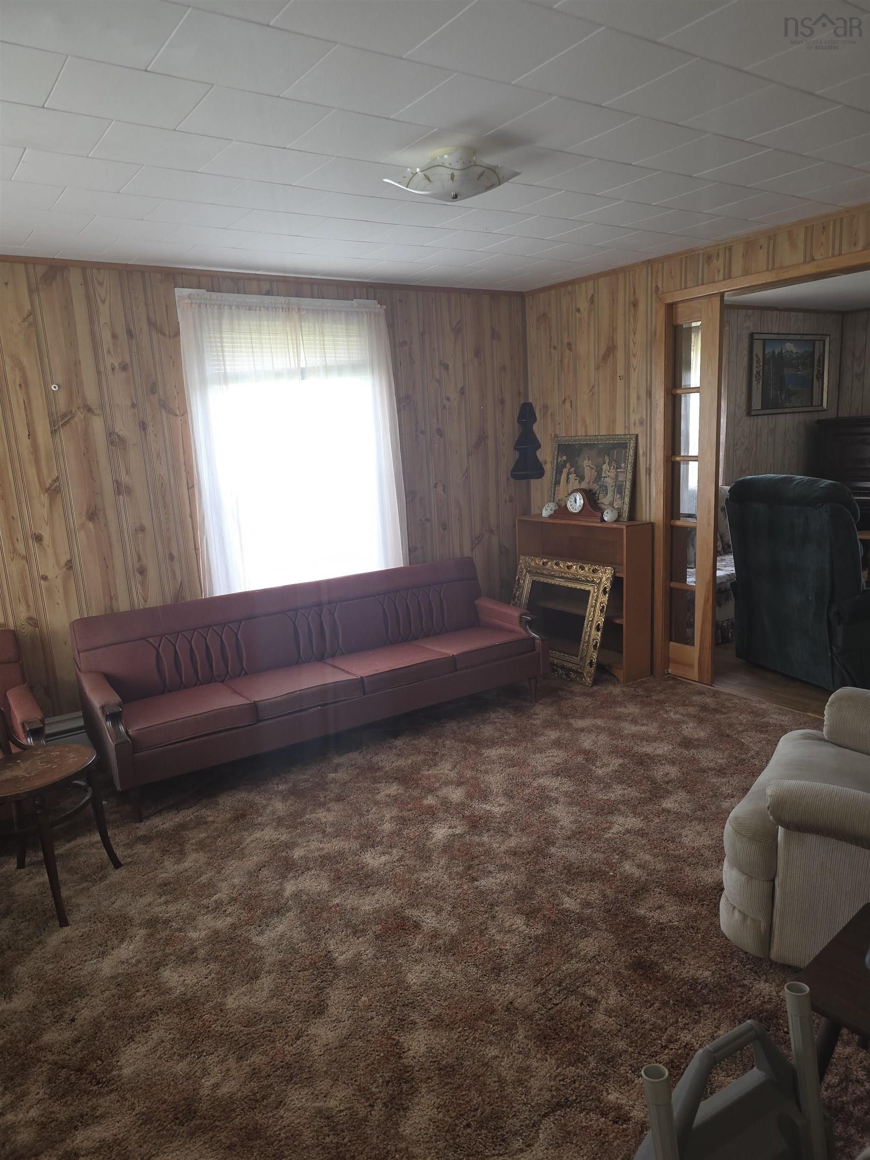 $229,900.00: 2067 Sandy Point Road, Sandy Point