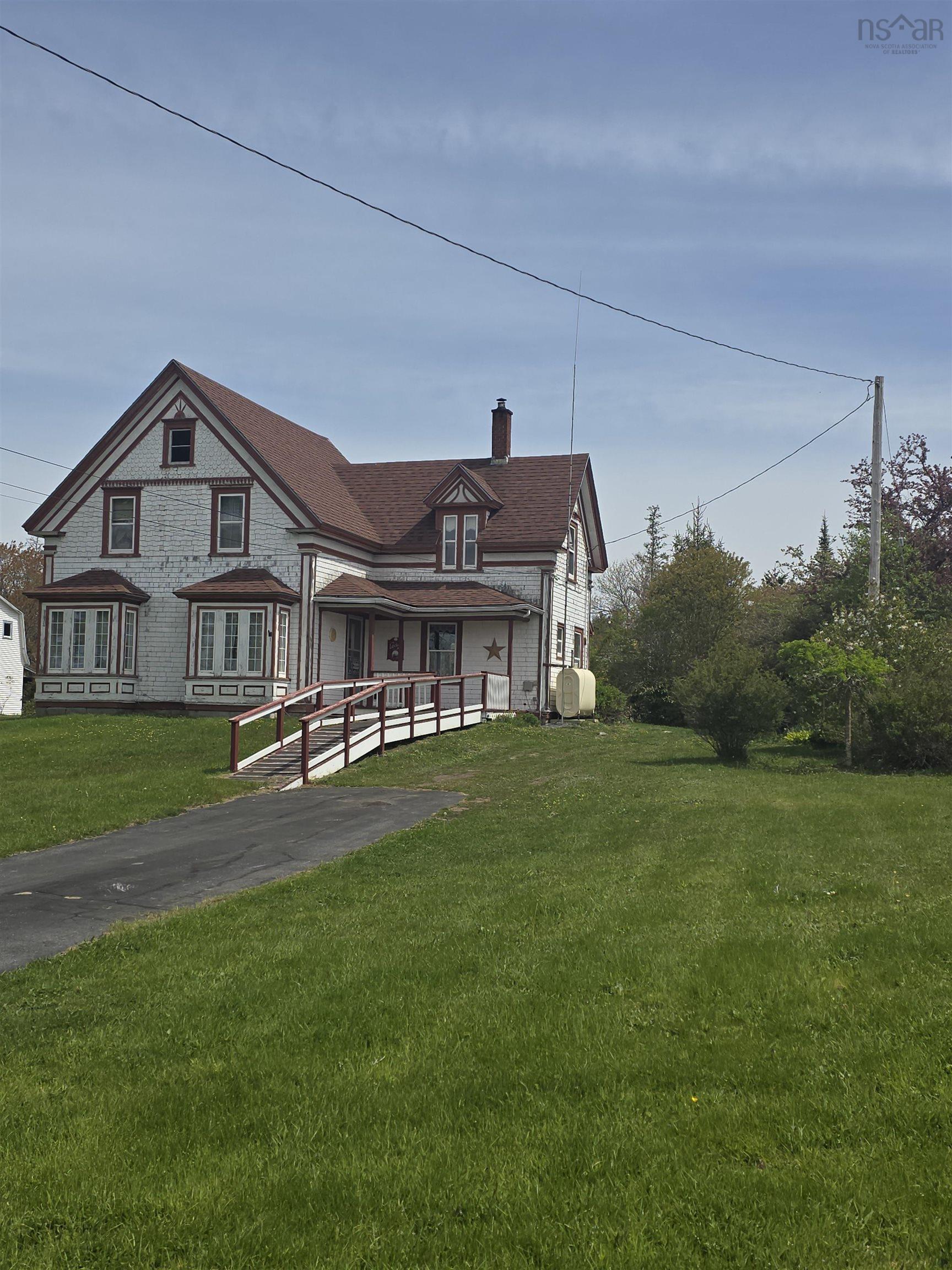$229,900.00: 2067 Sandy Point Road, Sandy Point