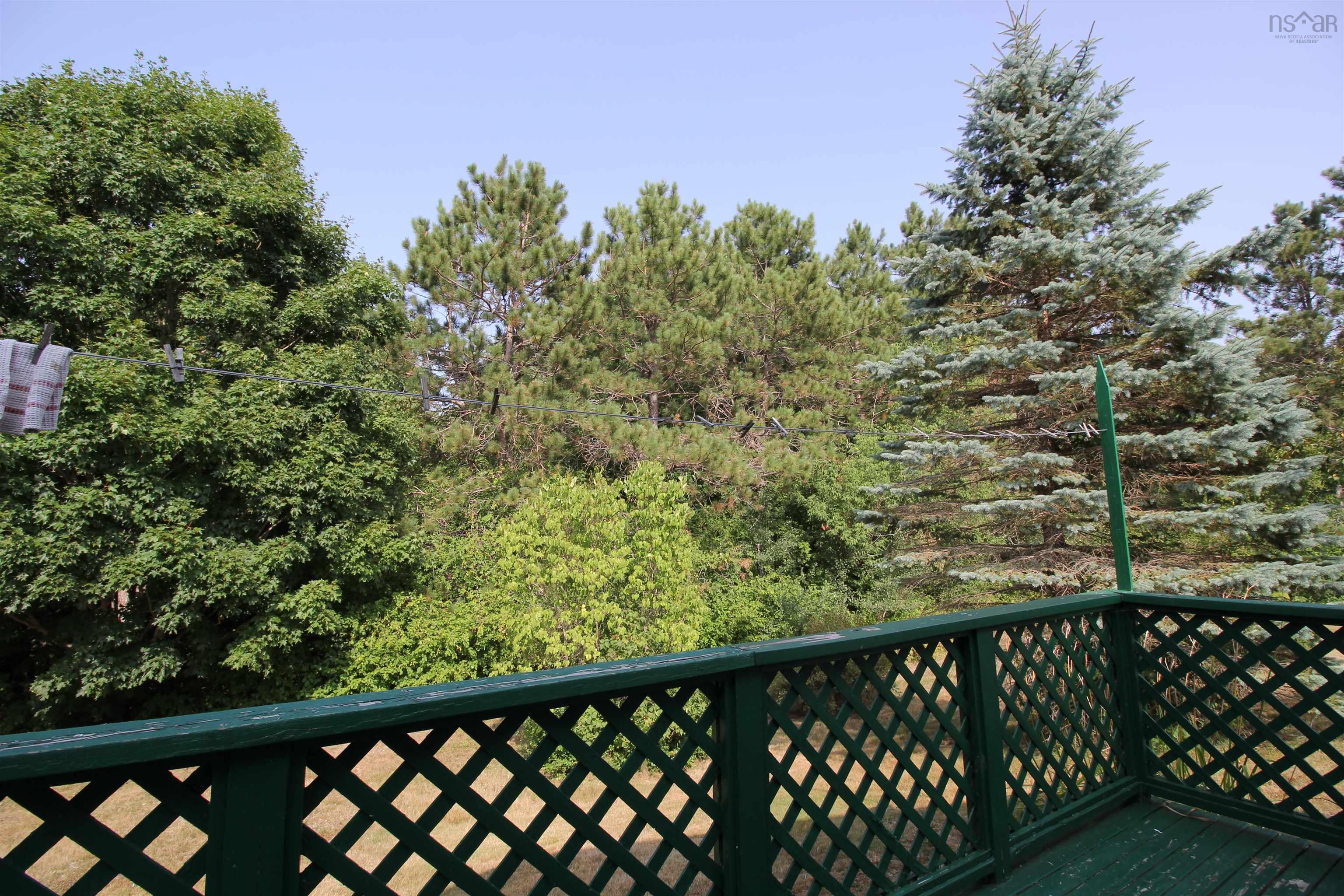 $253,500.00: 14621 Highway 1, Wilmot