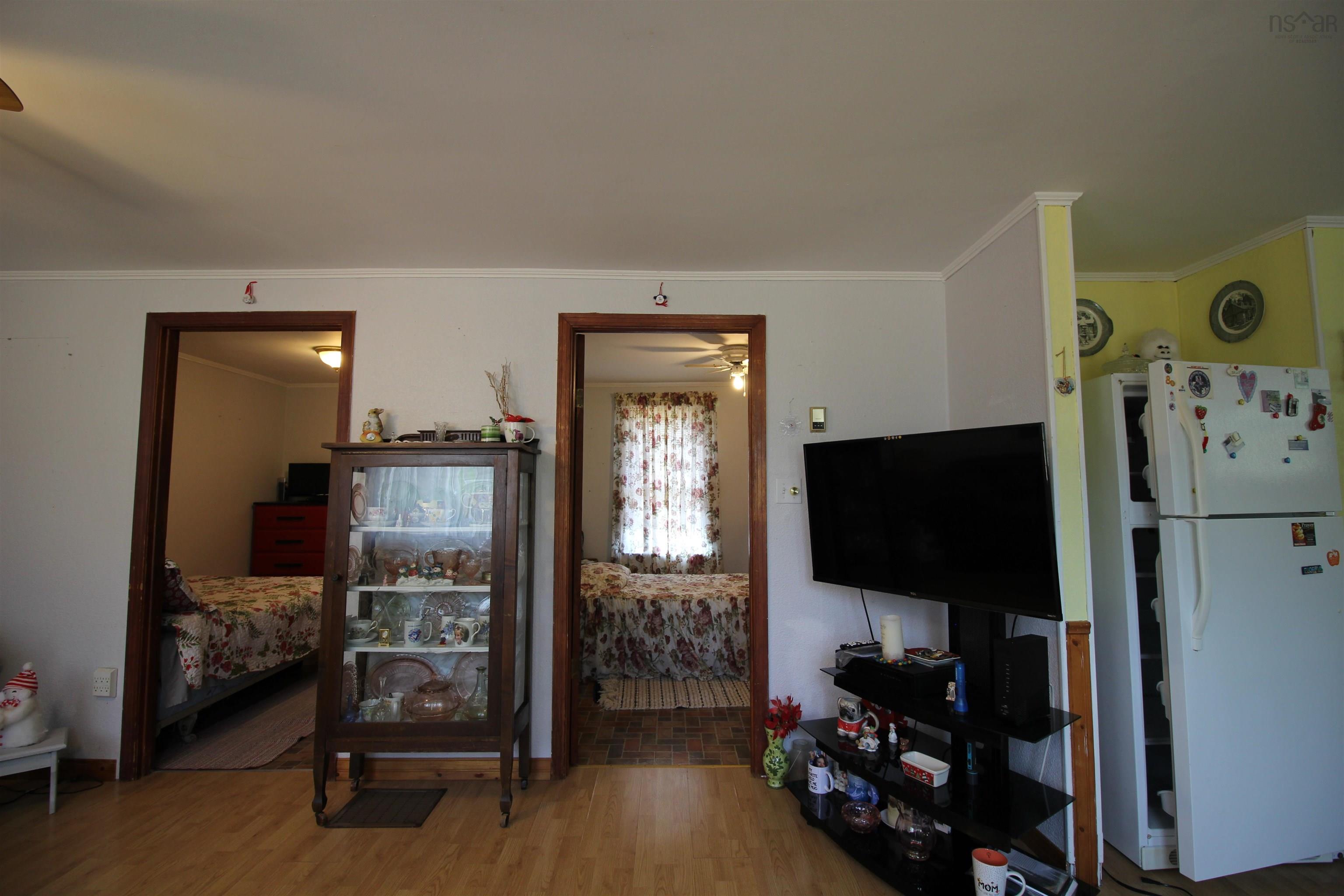 $253,500.00: 14621 Highway 1, Wilmot