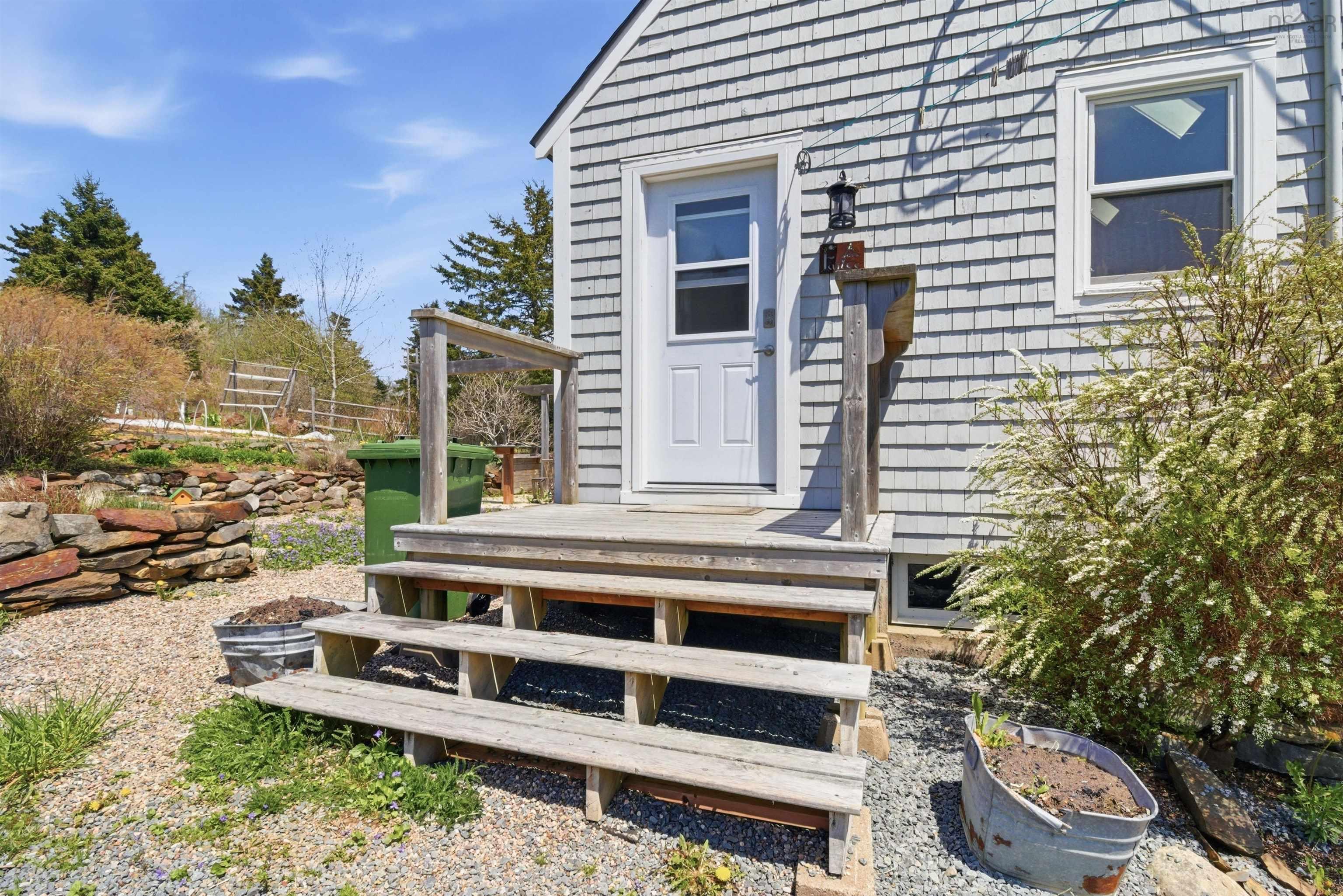 15 Shore Road, West Chezzetcook, NS (MLS 202611971)