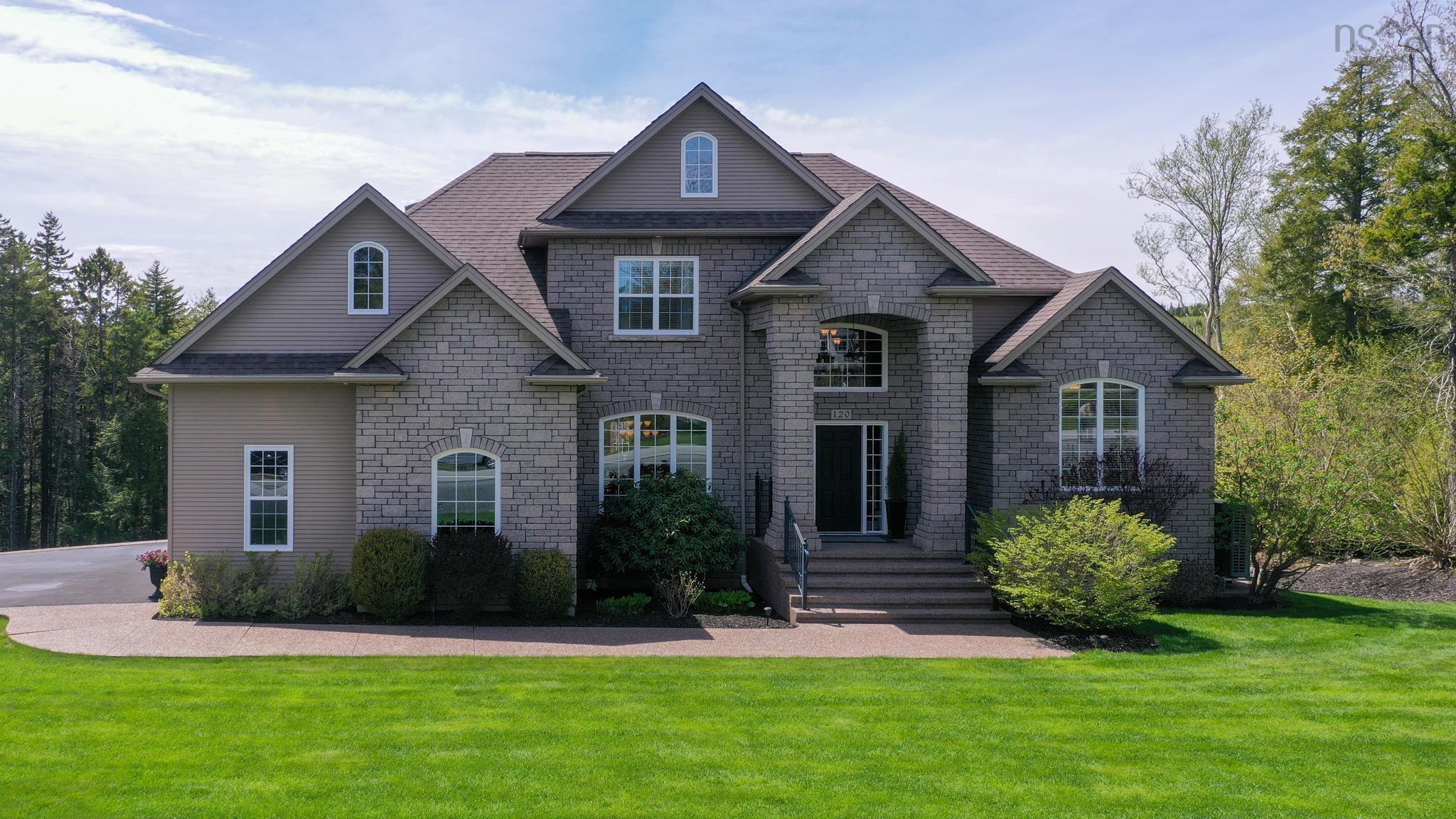 120 Briancrest Road, Windsor Junction, NS (MLS® 202611973)