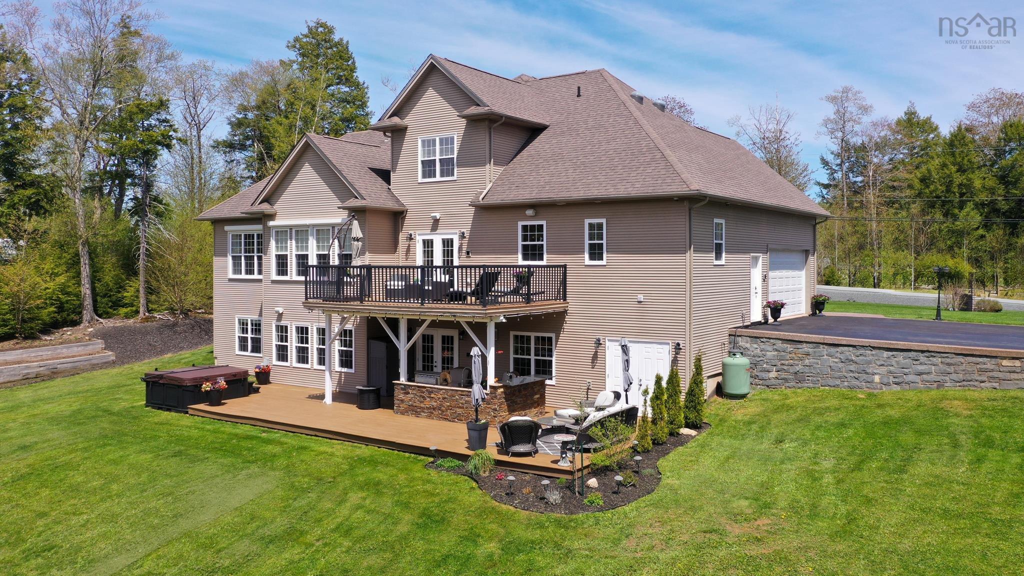 120 Briancrest Road, Windsor Junction, NS (MLS 202611973)