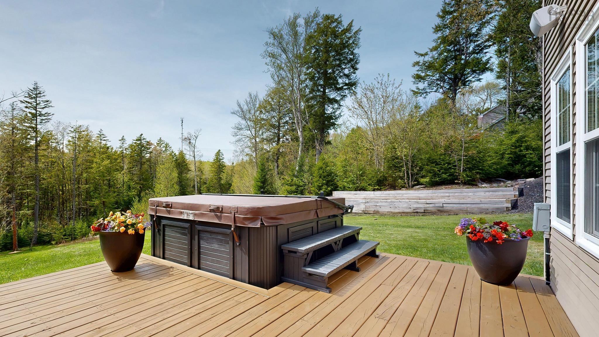 120 Briancrest Road, Windsor Junction, NS (MLS 202611973)