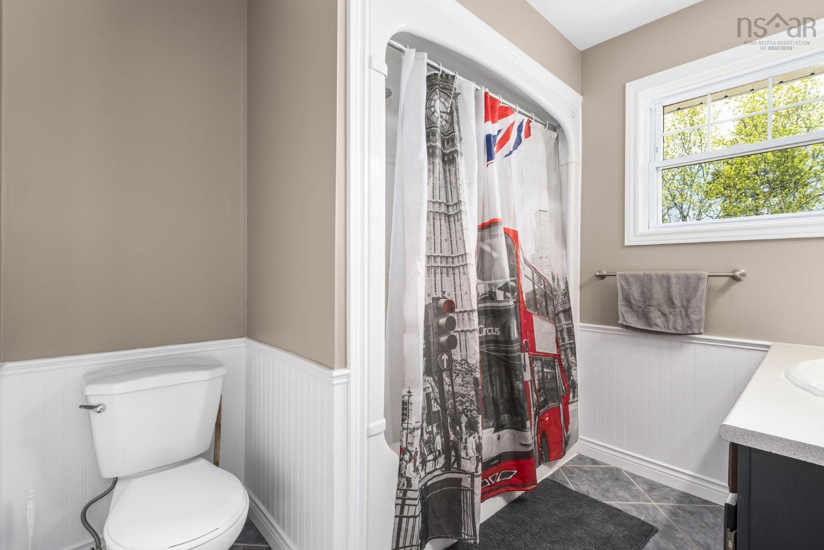 45 Regal Road, Dartmouth, NS (MLS 202611988)