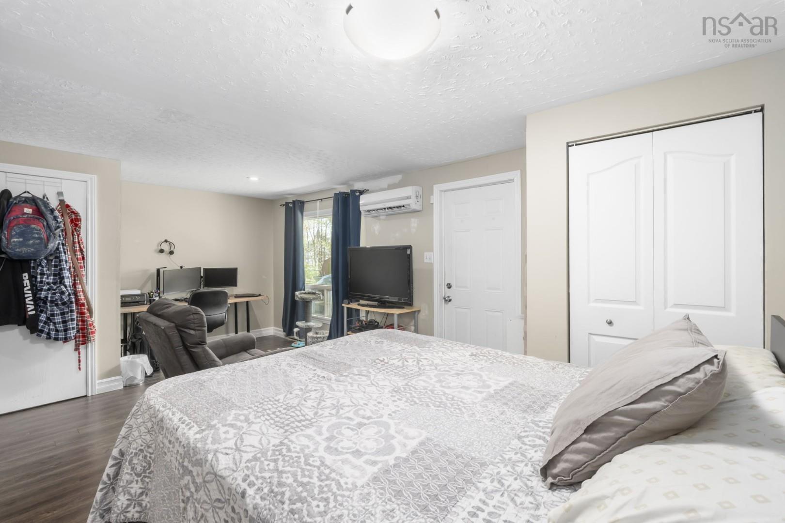 45 Regal Road, Dartmouth, NS (MLS 202611988)