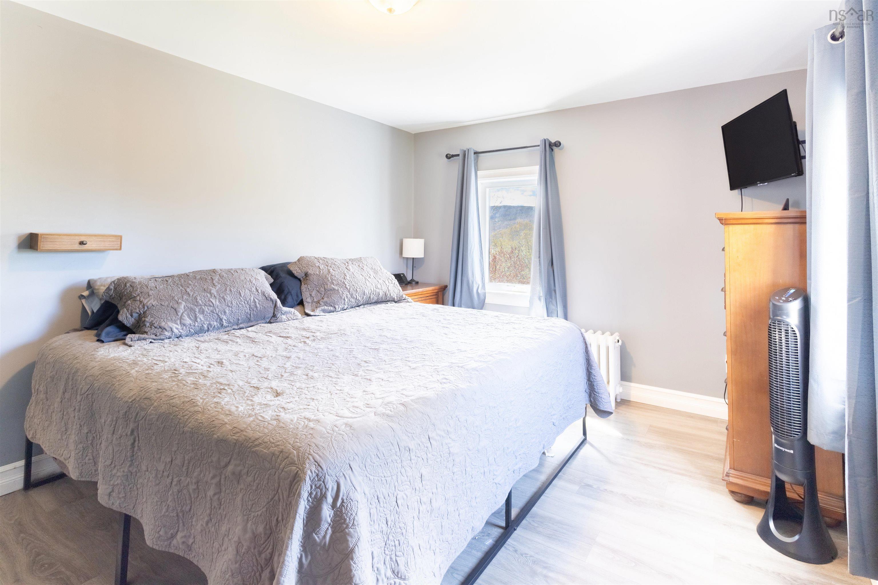 $375,000.00: 1851 Old Route 5, Bras D