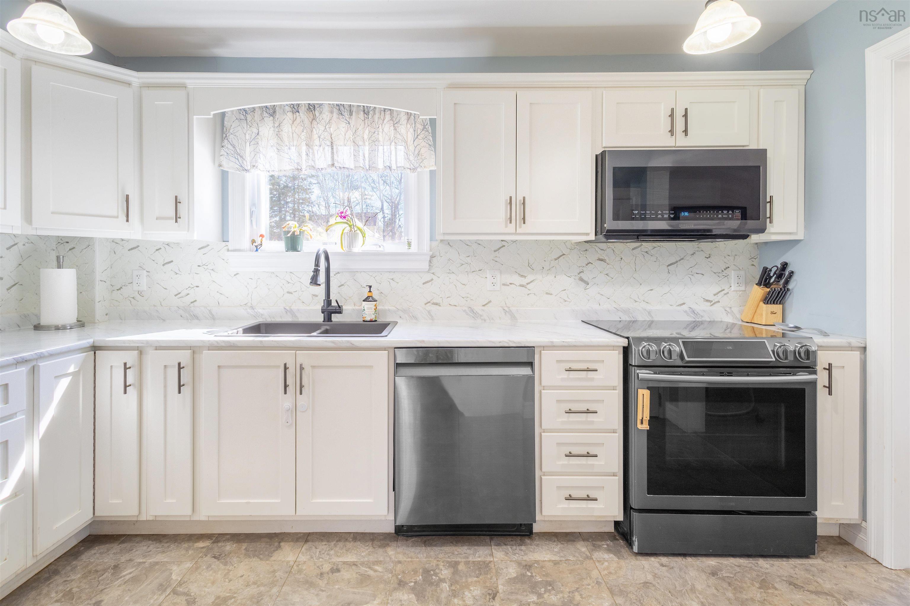 $375,000.00: 1851 Old Route 5, Bras D