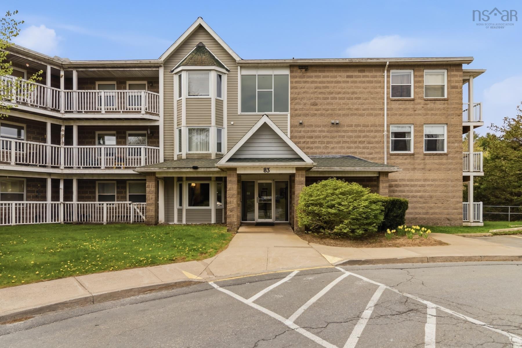 202 83 Kearney Lake Road, Halifax, NS (MLS 202612001)