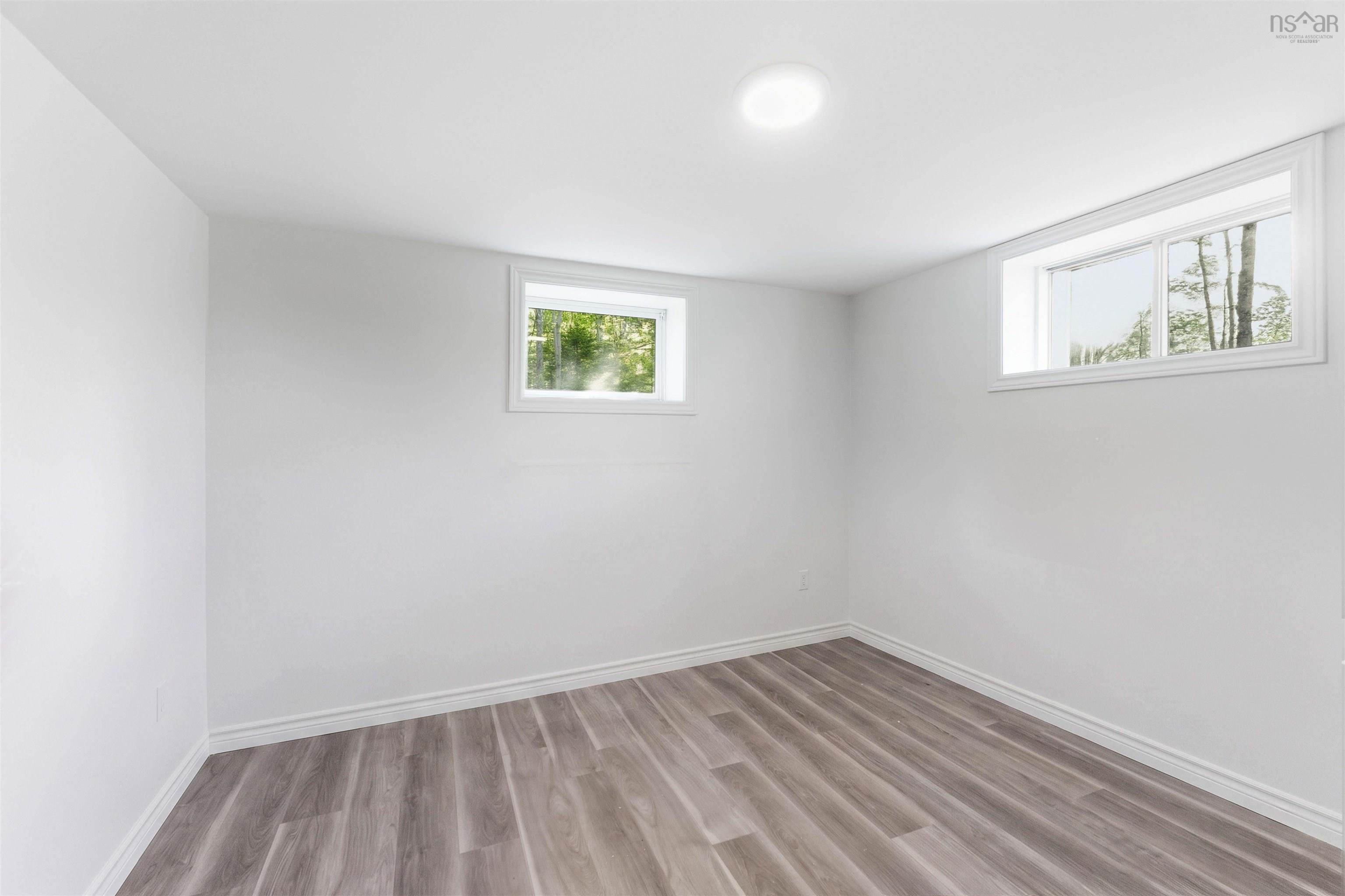 $449,500.00: 380 Hall Road, South Greenwood