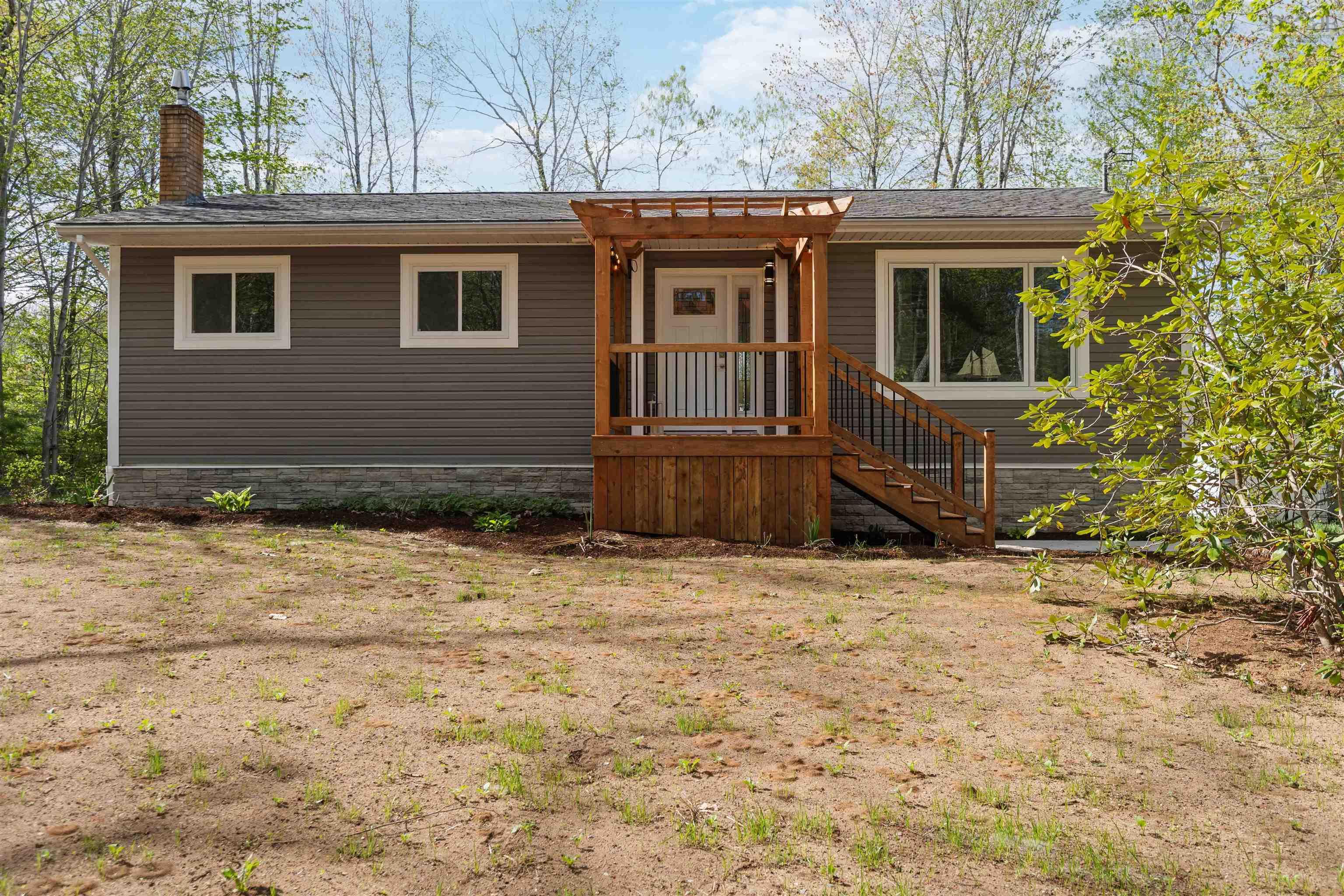 $449,500.00: 380 Hall Road, South Greenwood