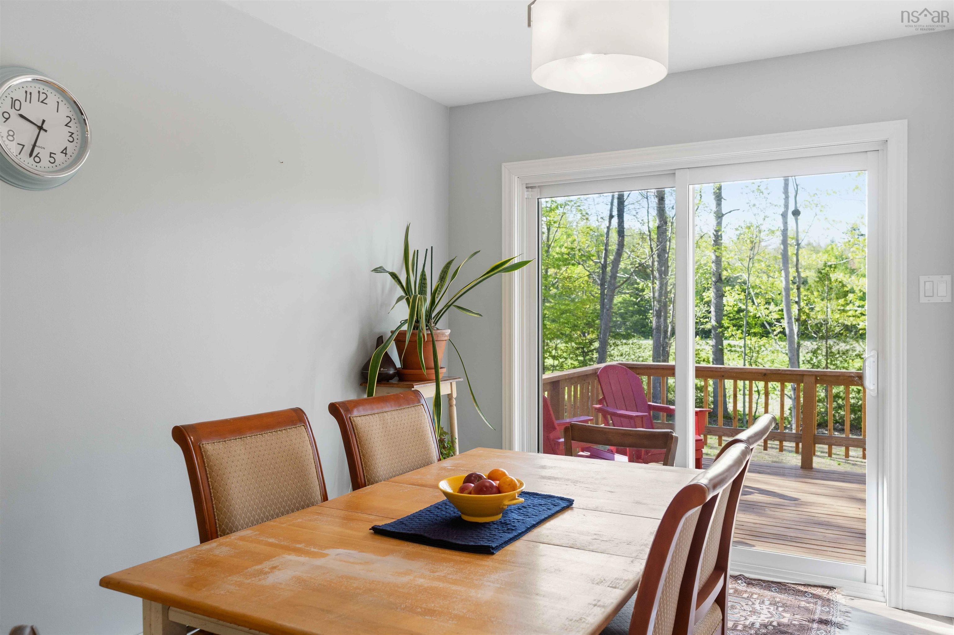 $449,500.00: 380 Hall Road, South Greenwood