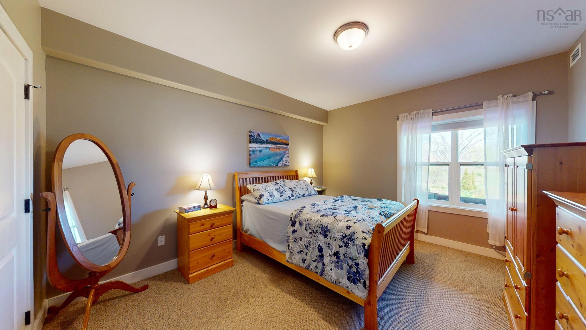 $439,000.00: 101 42 Bigelow Street, Wolfville