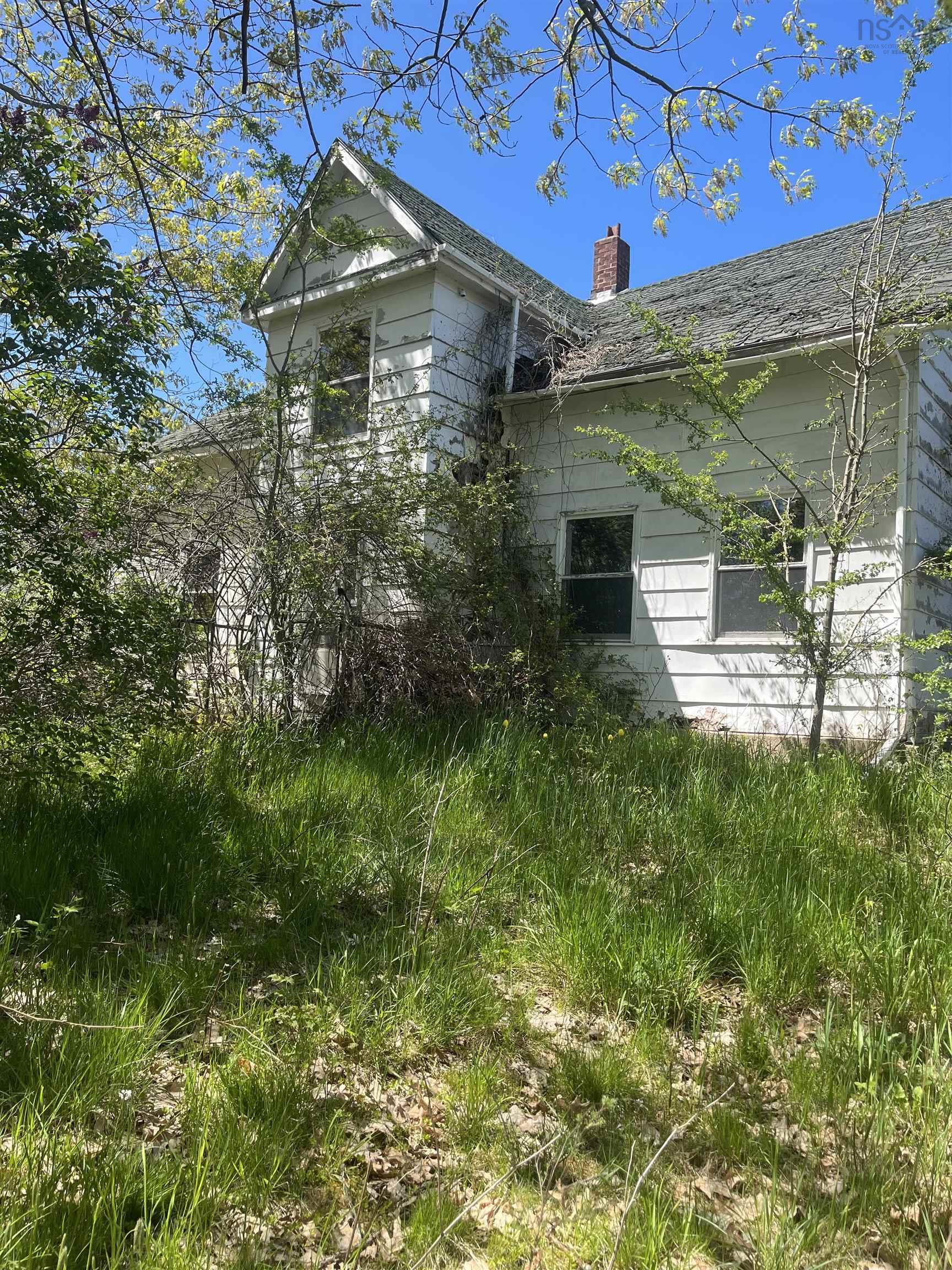 $395,000.00: 7017 Highway 1, Belleisle