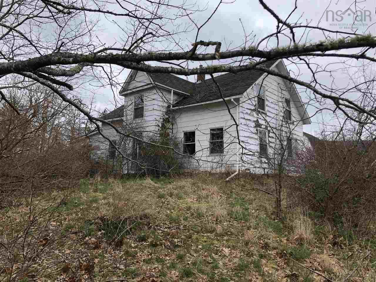 $395,000.00: 7017 Highway 1, Belleisle