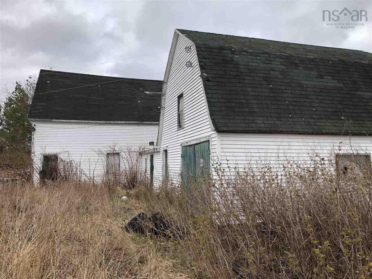 $395,000.00: 7017 Highway 1, Belleisle