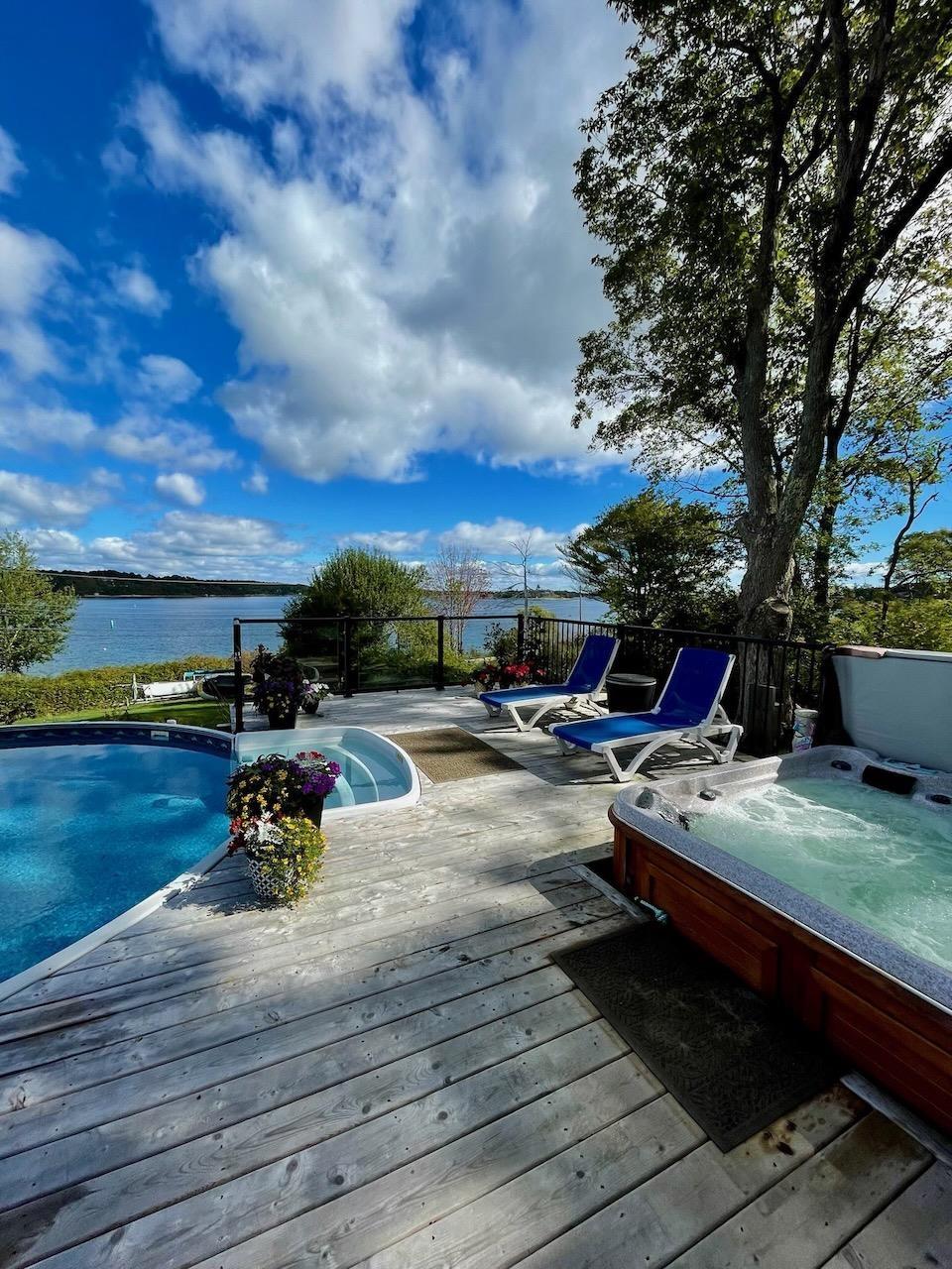 $1,195,000.00: 9222 Highway 3 Highway, Maders Cove