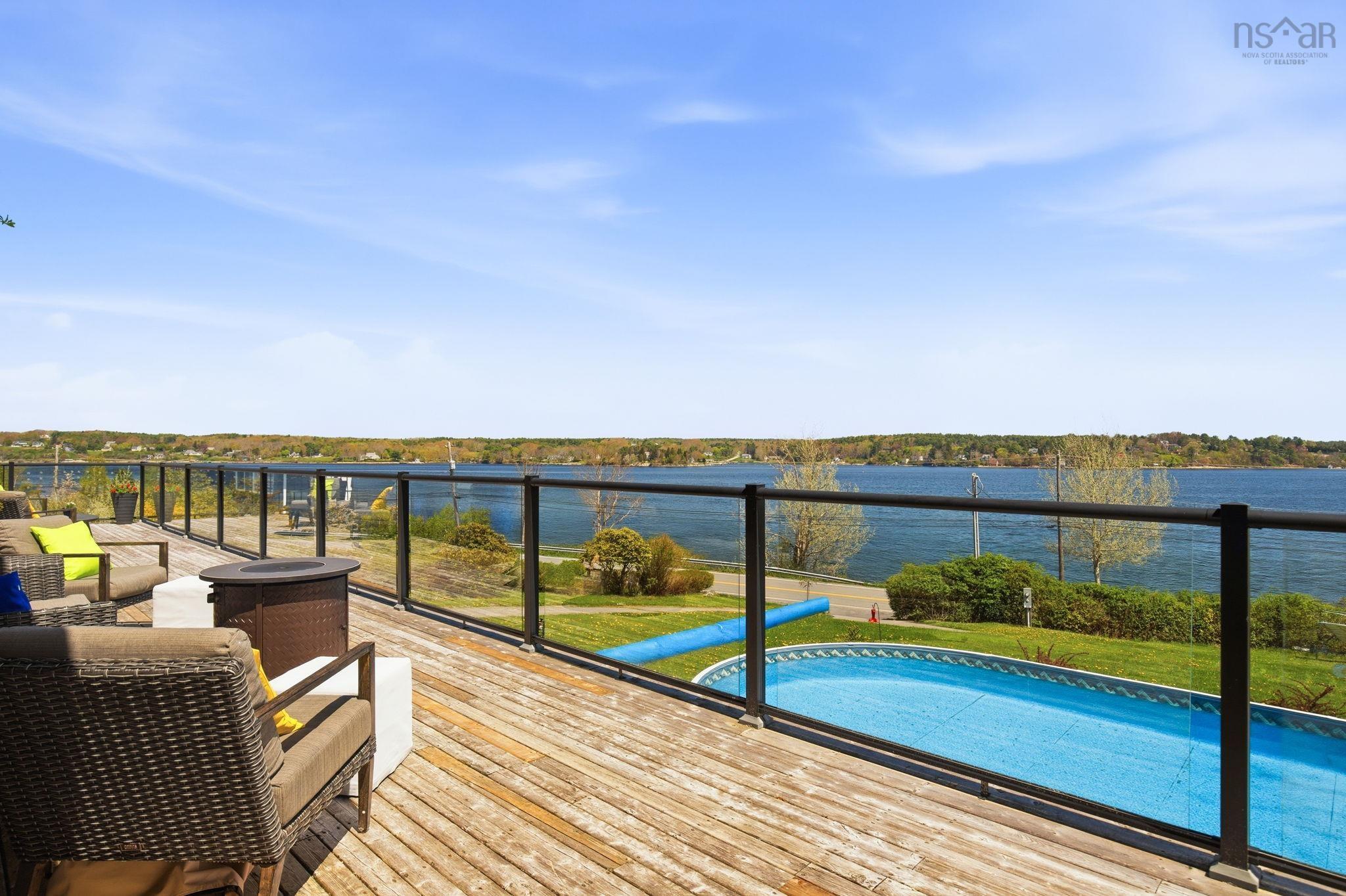 $1,195,000.00: 9222 Highway 3 Highway, Maders Cove