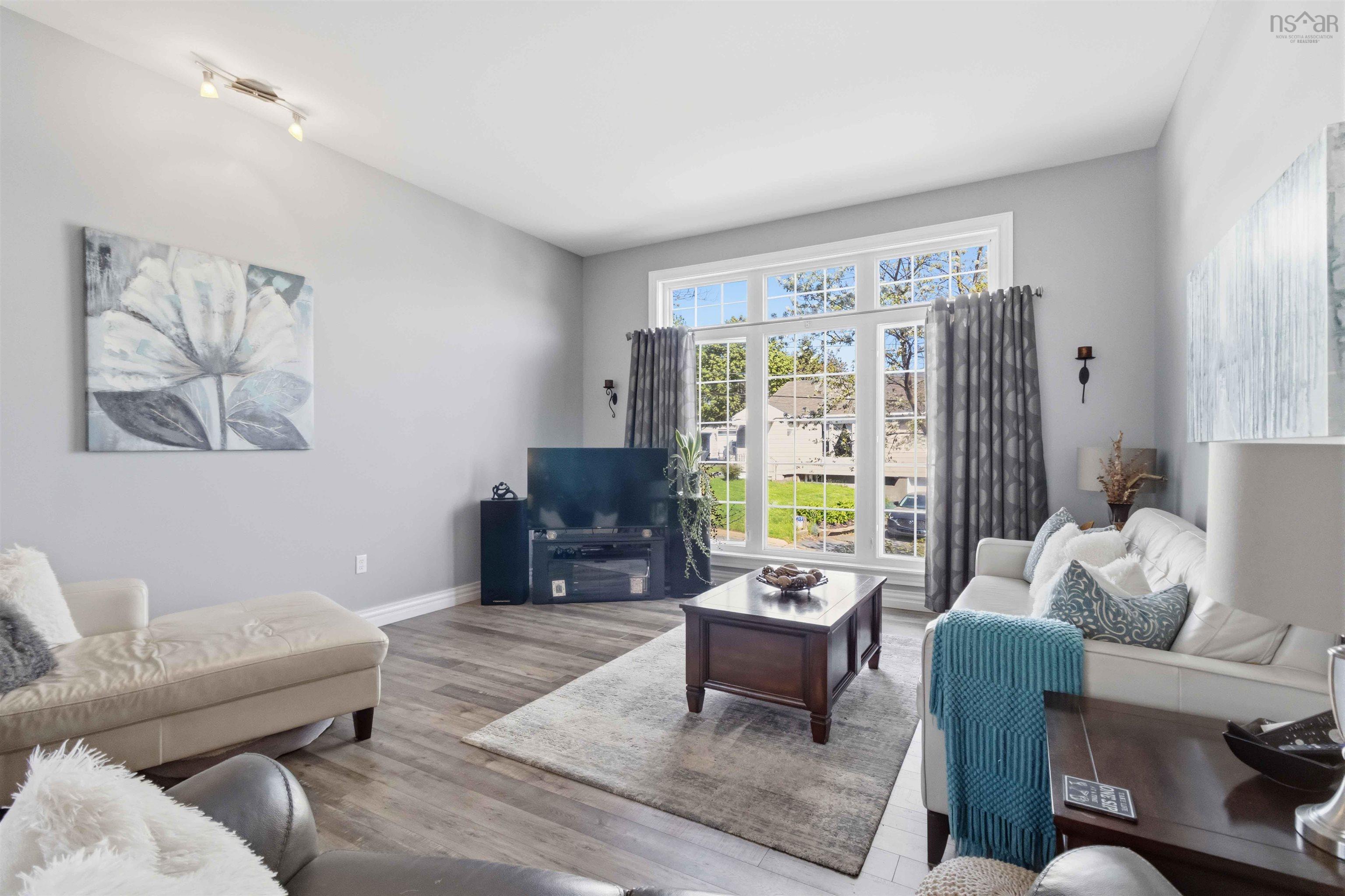 $759,900.00: 16 Boutiliers Lane, Dartmouth
