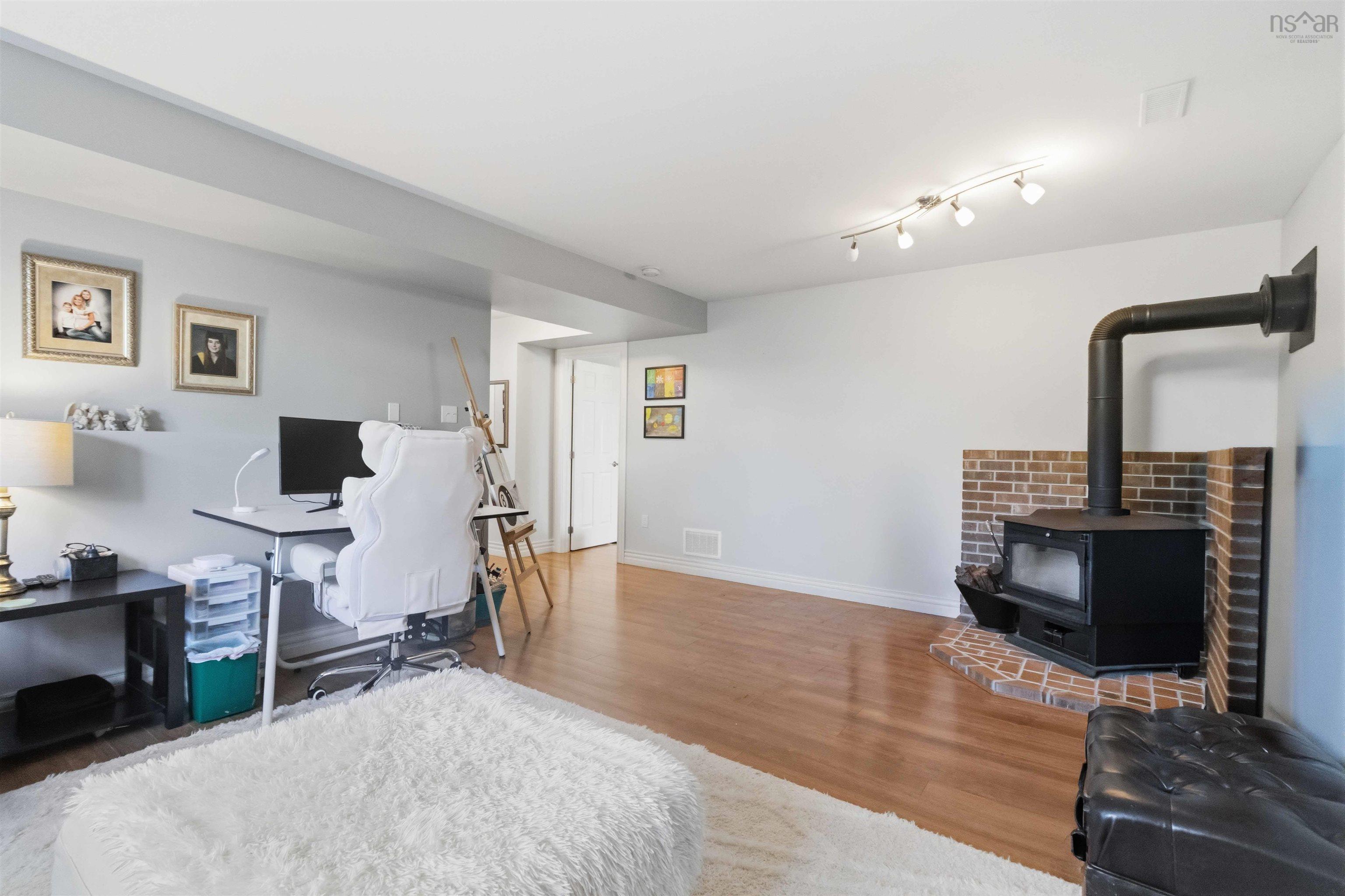 $759,900.00: 16 Boutiliers Lane, Dartmouth