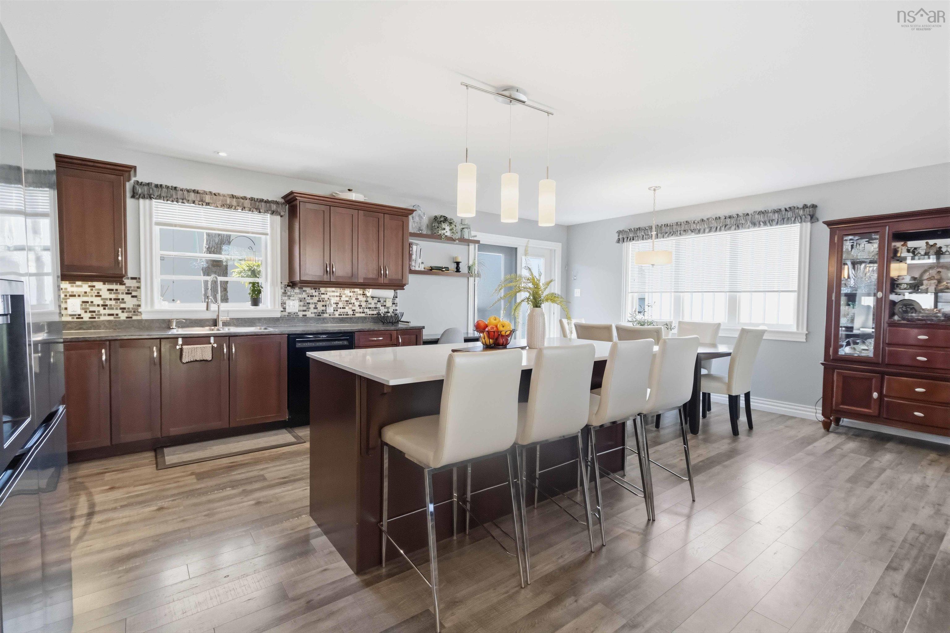 $759,900.00: 16 Boutiliers Lane, Dartmouth