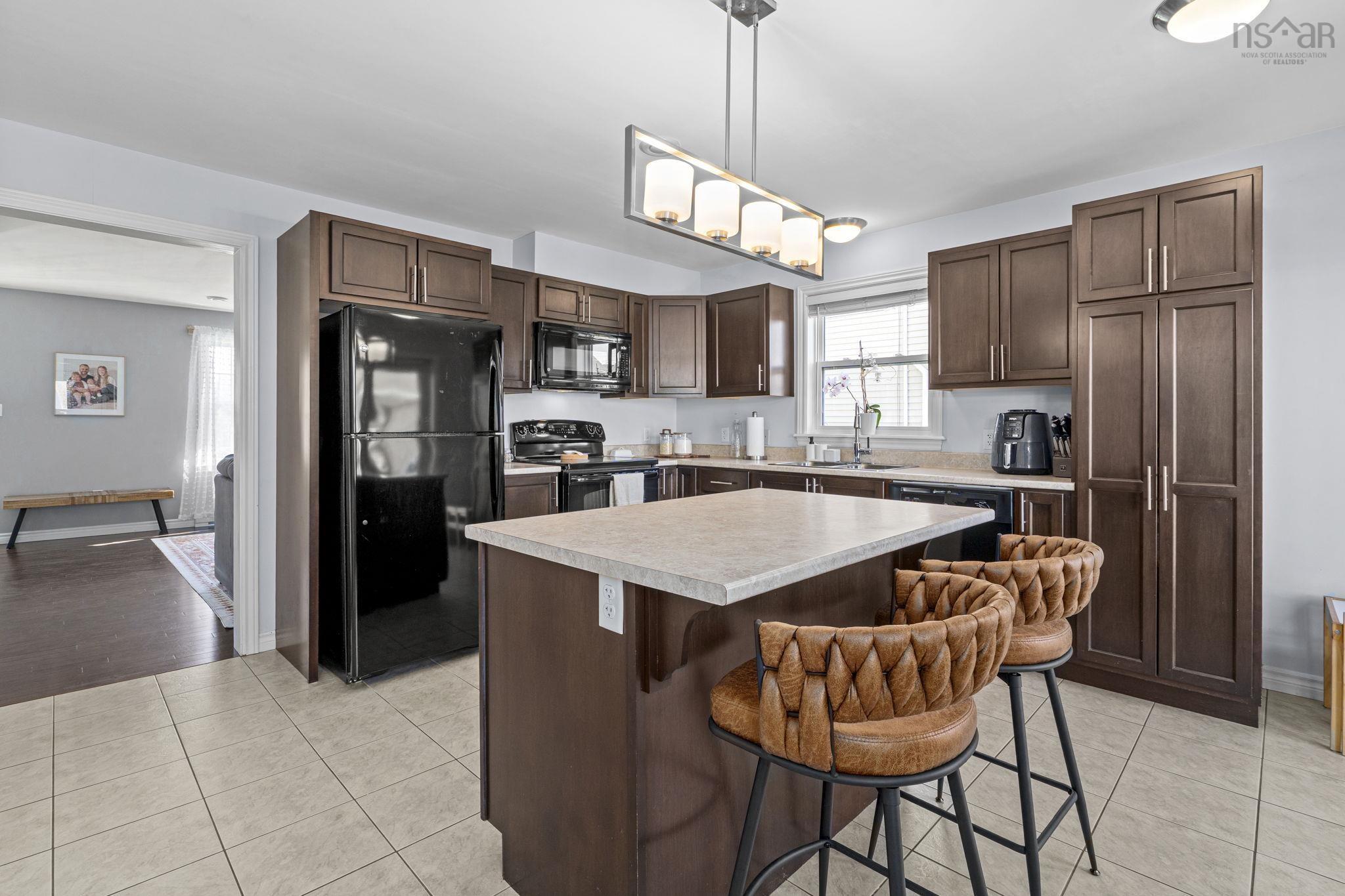 $549,900.00: 77 Katrina Crescent, Halifax