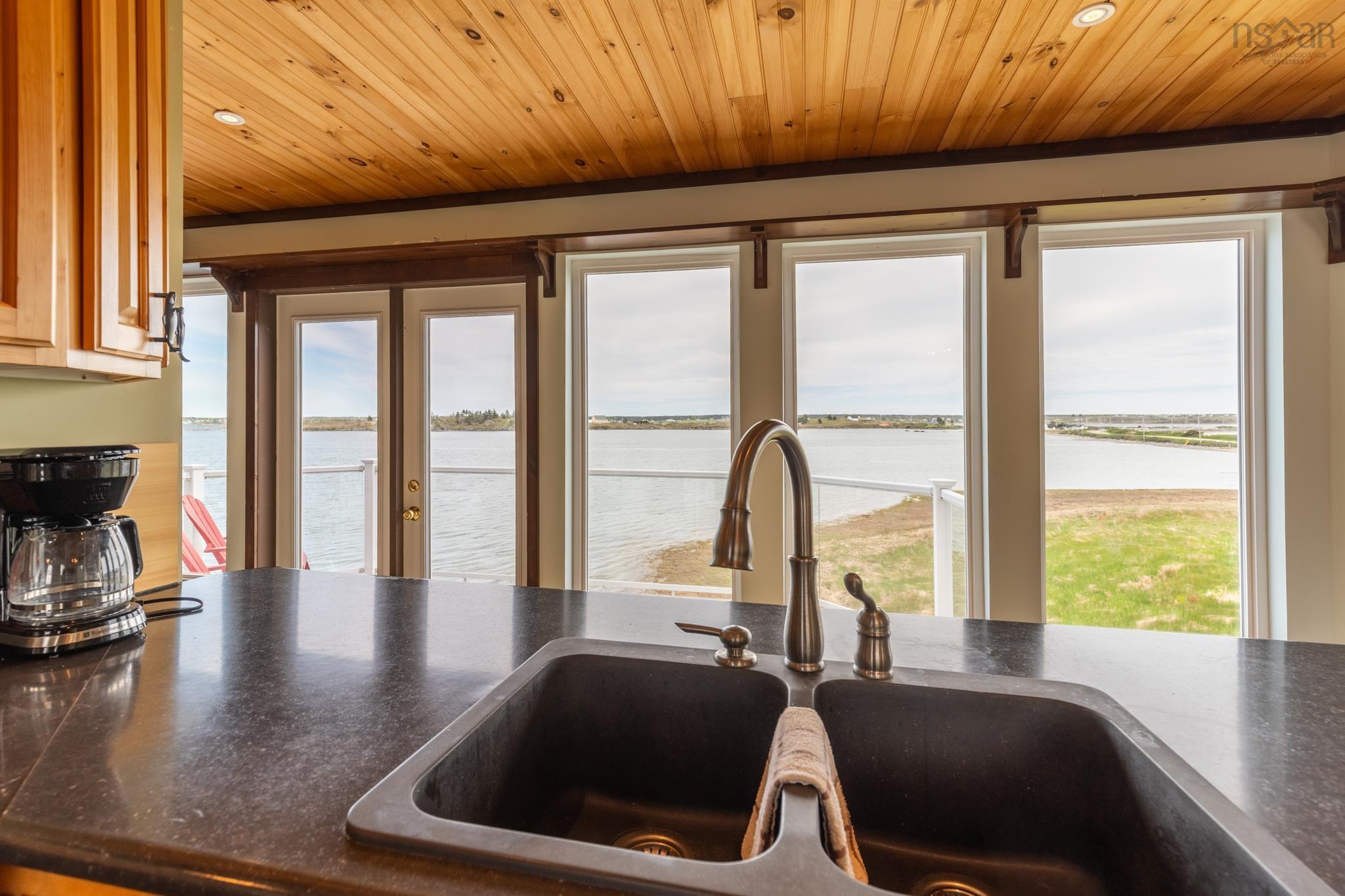 $297,000.00: 1501 Highway 304, Cape Forchu