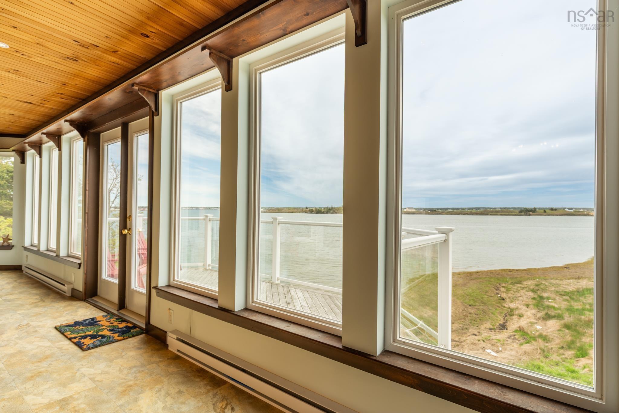 $297,000.00: 1501 Highway 304, Cape Forchu