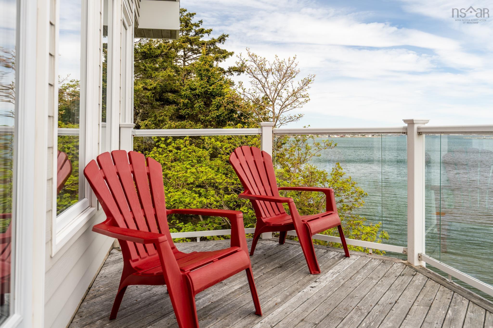 $297,000.00: 1501 Highway 304, Cape Forchu