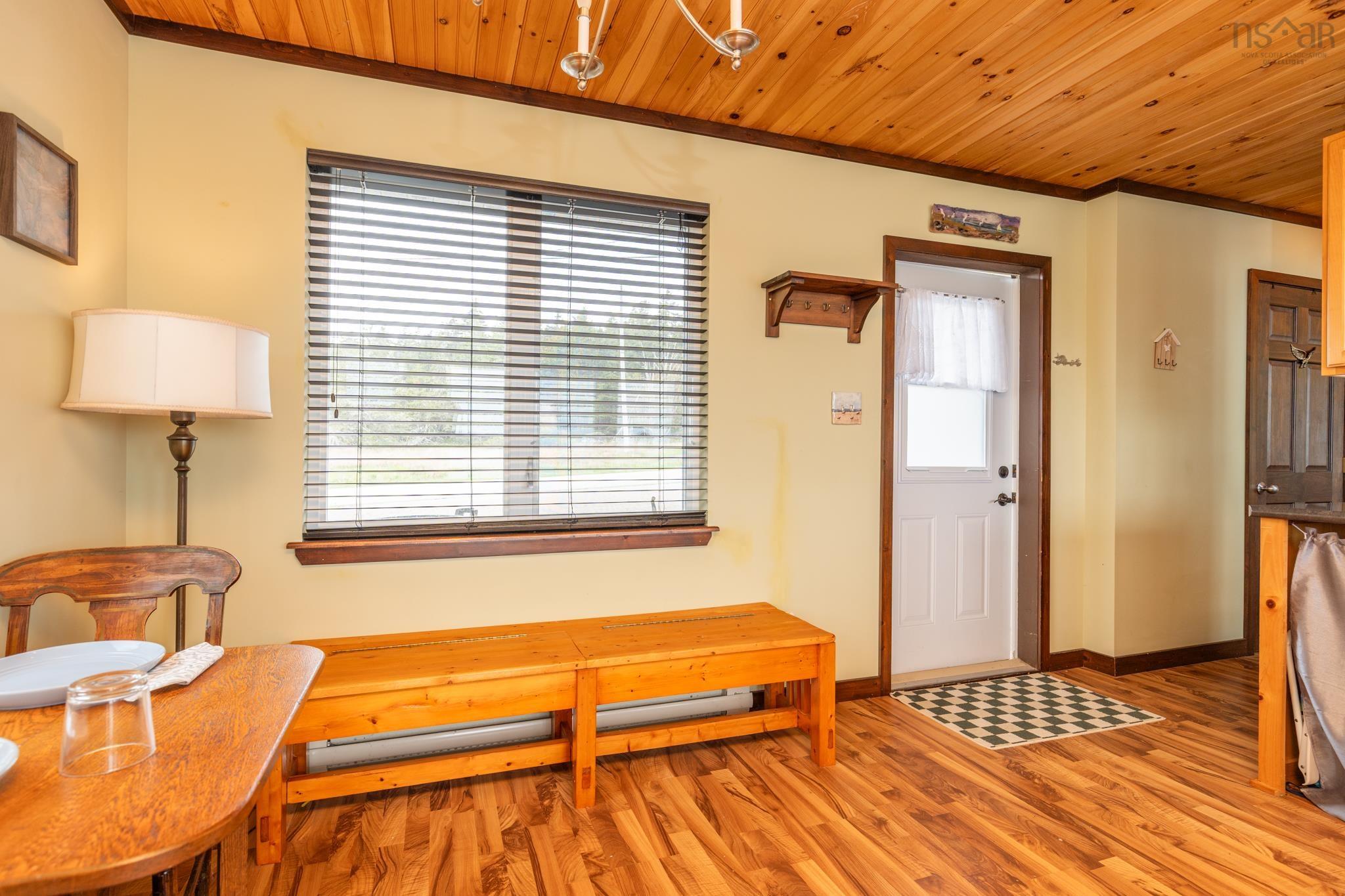 $297,000.00: 1501 Highway 304, Cape Forchu