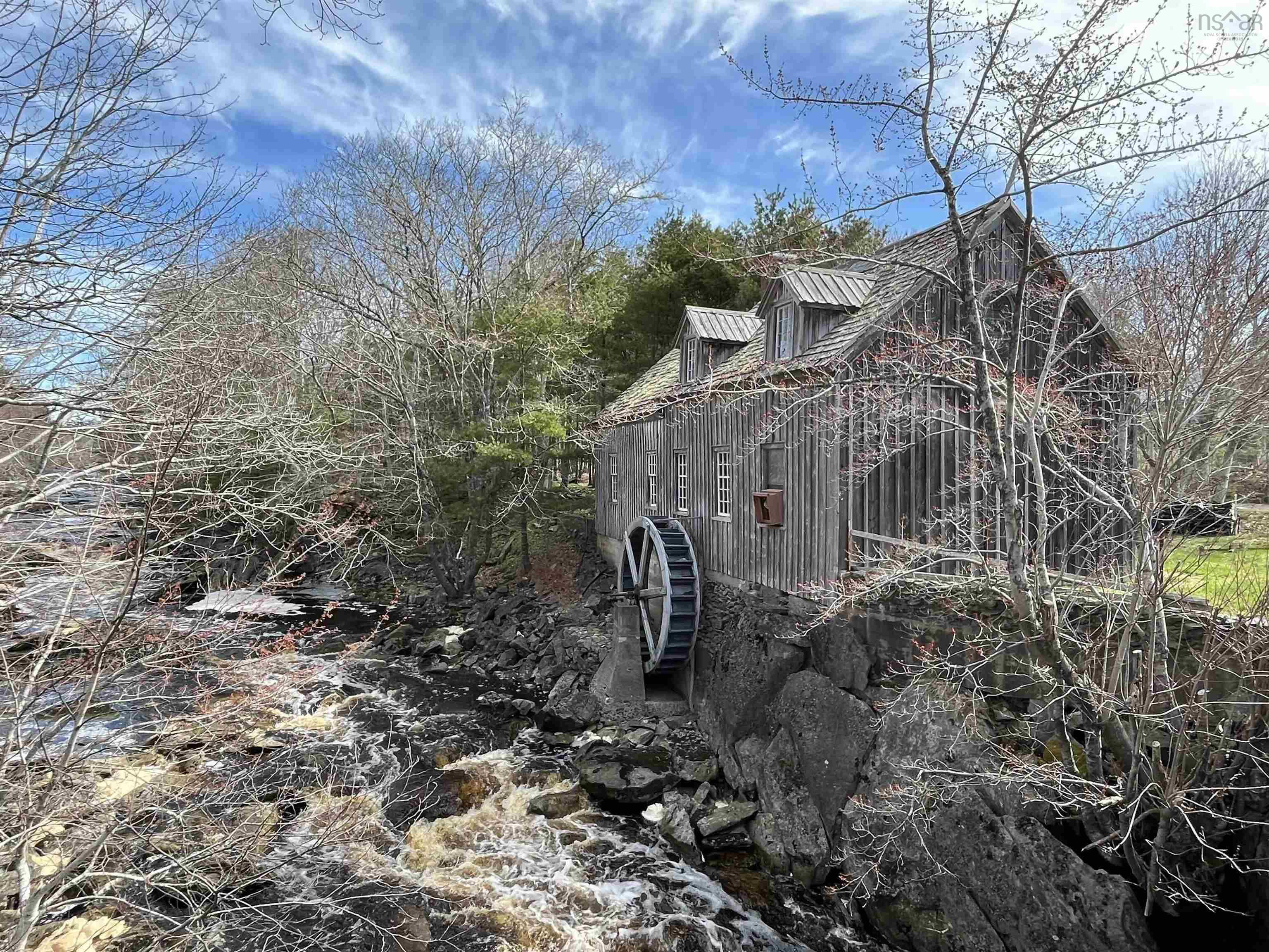 $150,000.00: 1582 Highway 103, Sable River