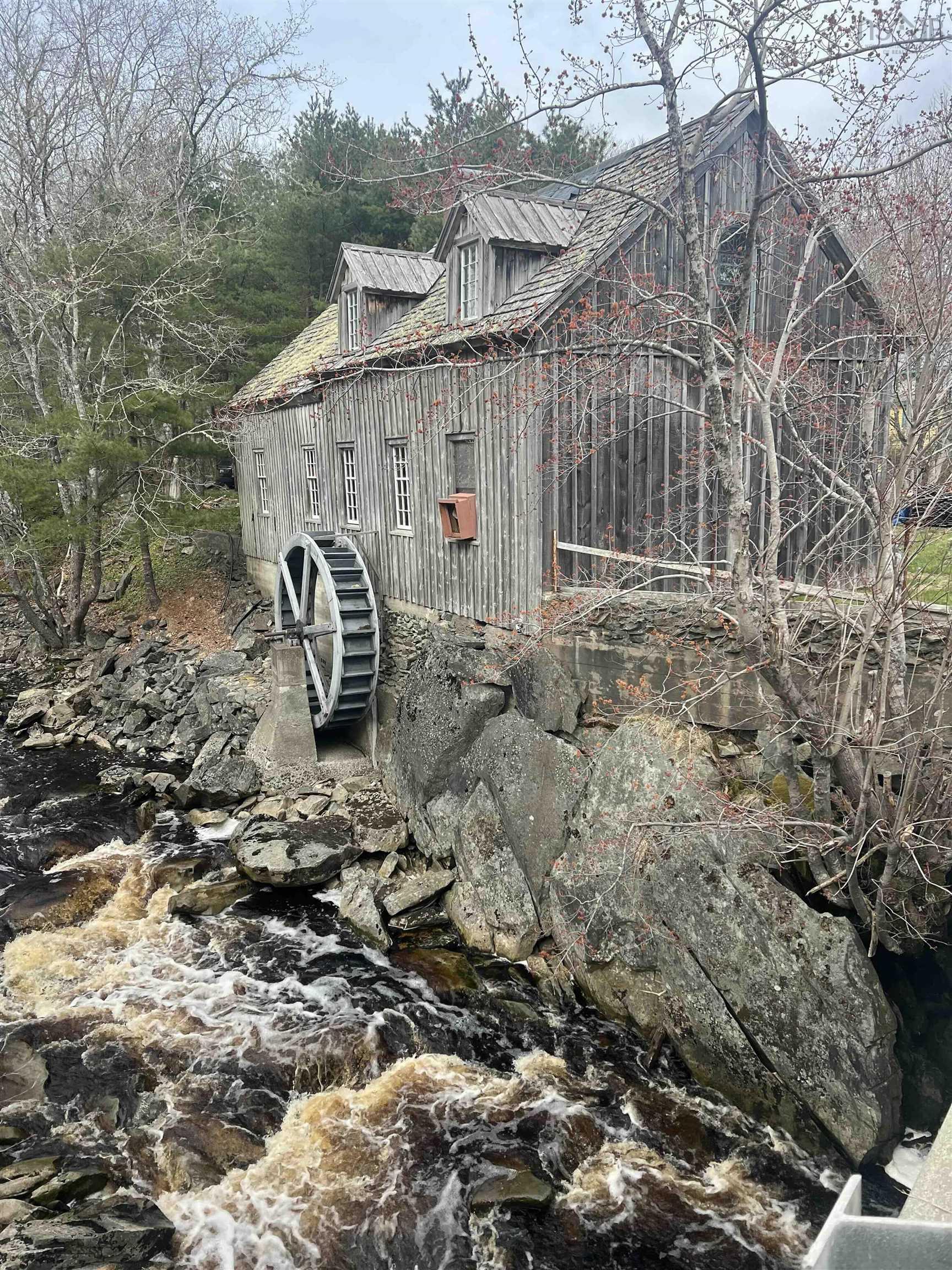 $150,000.00: 1582 Highway 103, Sable River