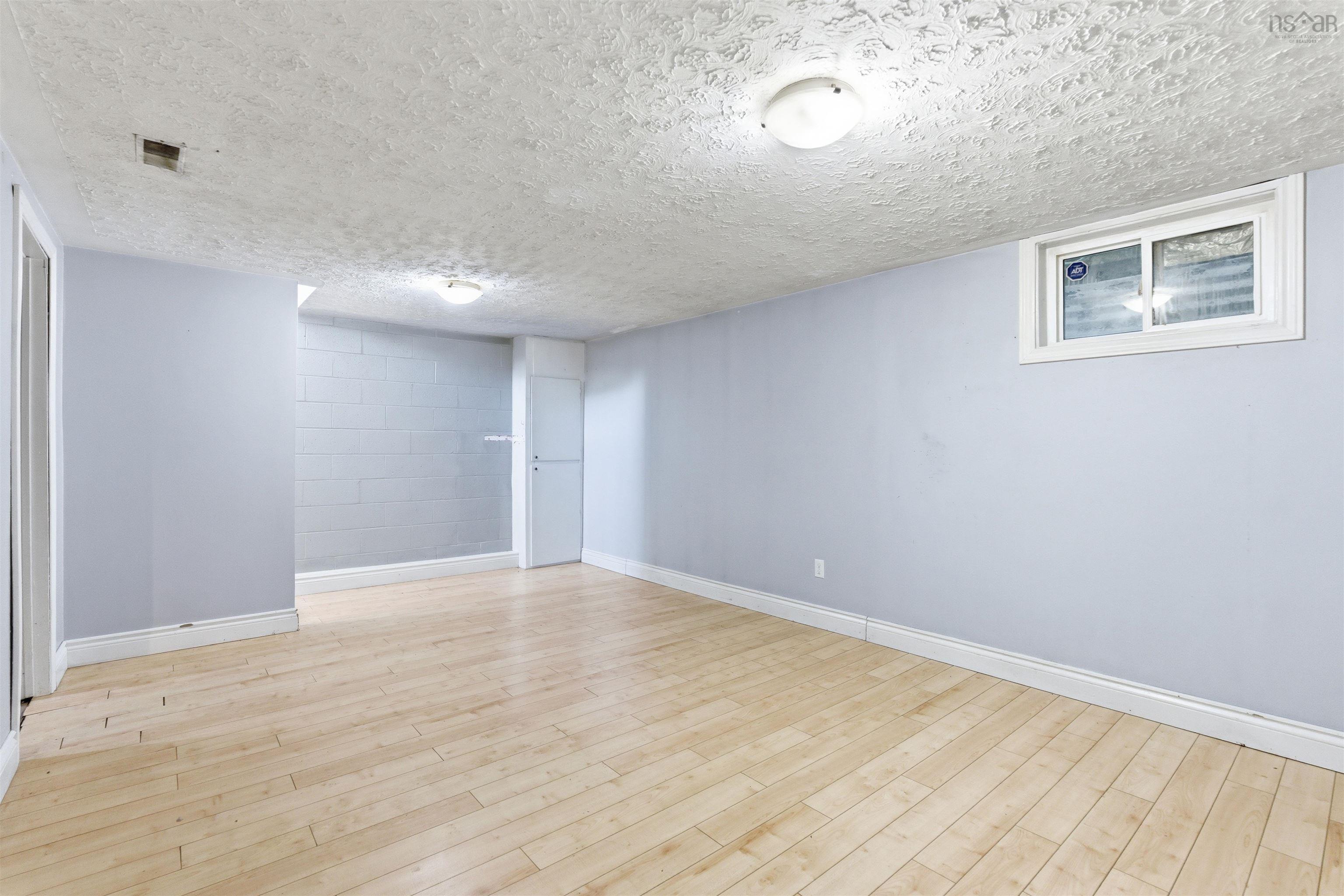 12 Aberdeen Court, Dartmouth, NS (MLS 202612076)