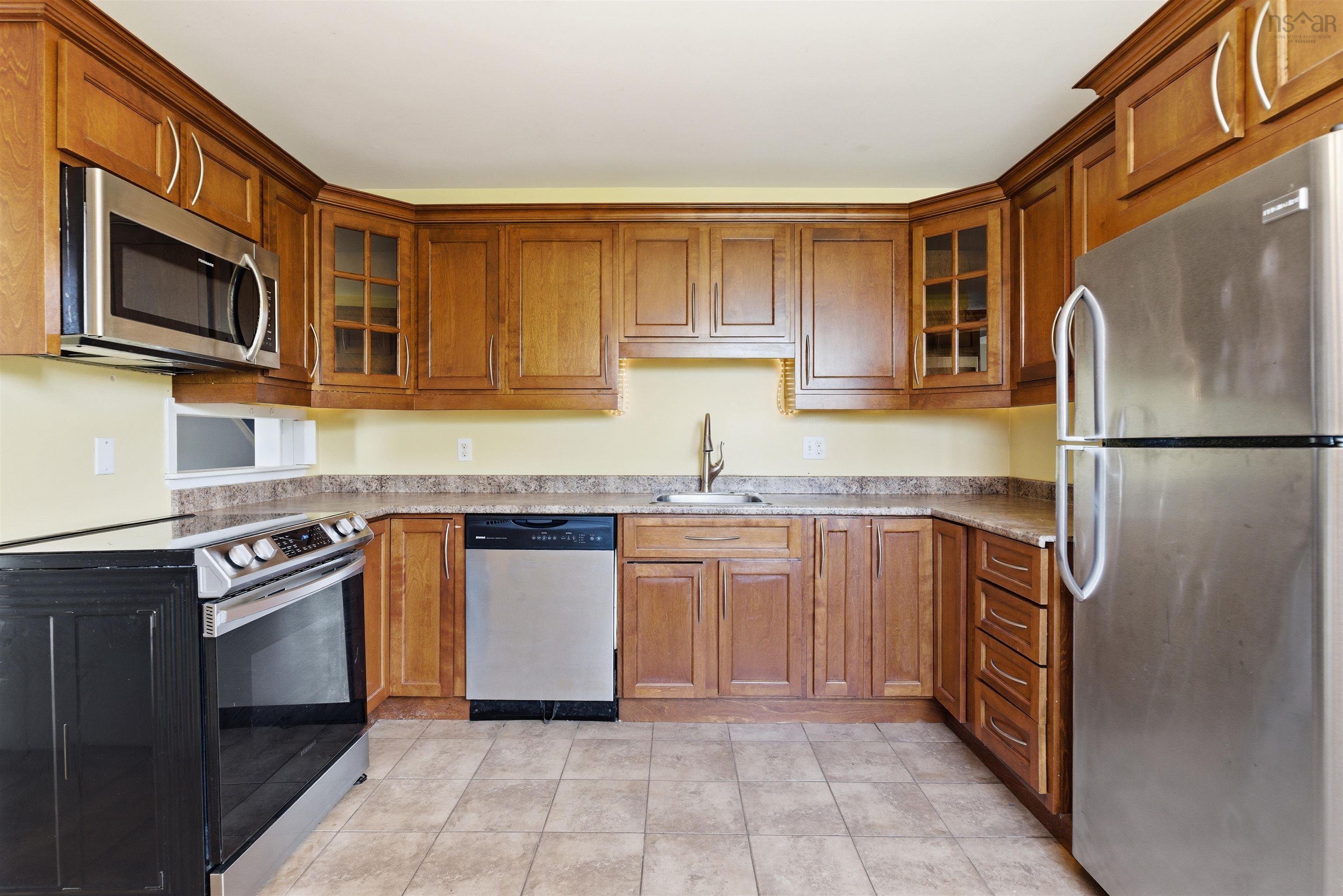 12 Aberdeen Court, Dartmouth, NS (MLS 202612076)