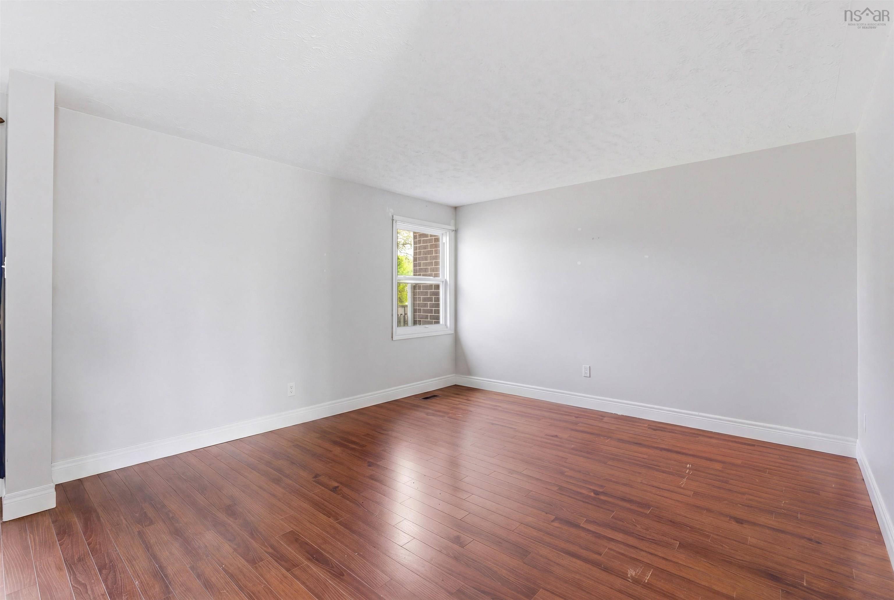 12 Aberdeen Court, Dartmouth, NS (MLS 202612076)