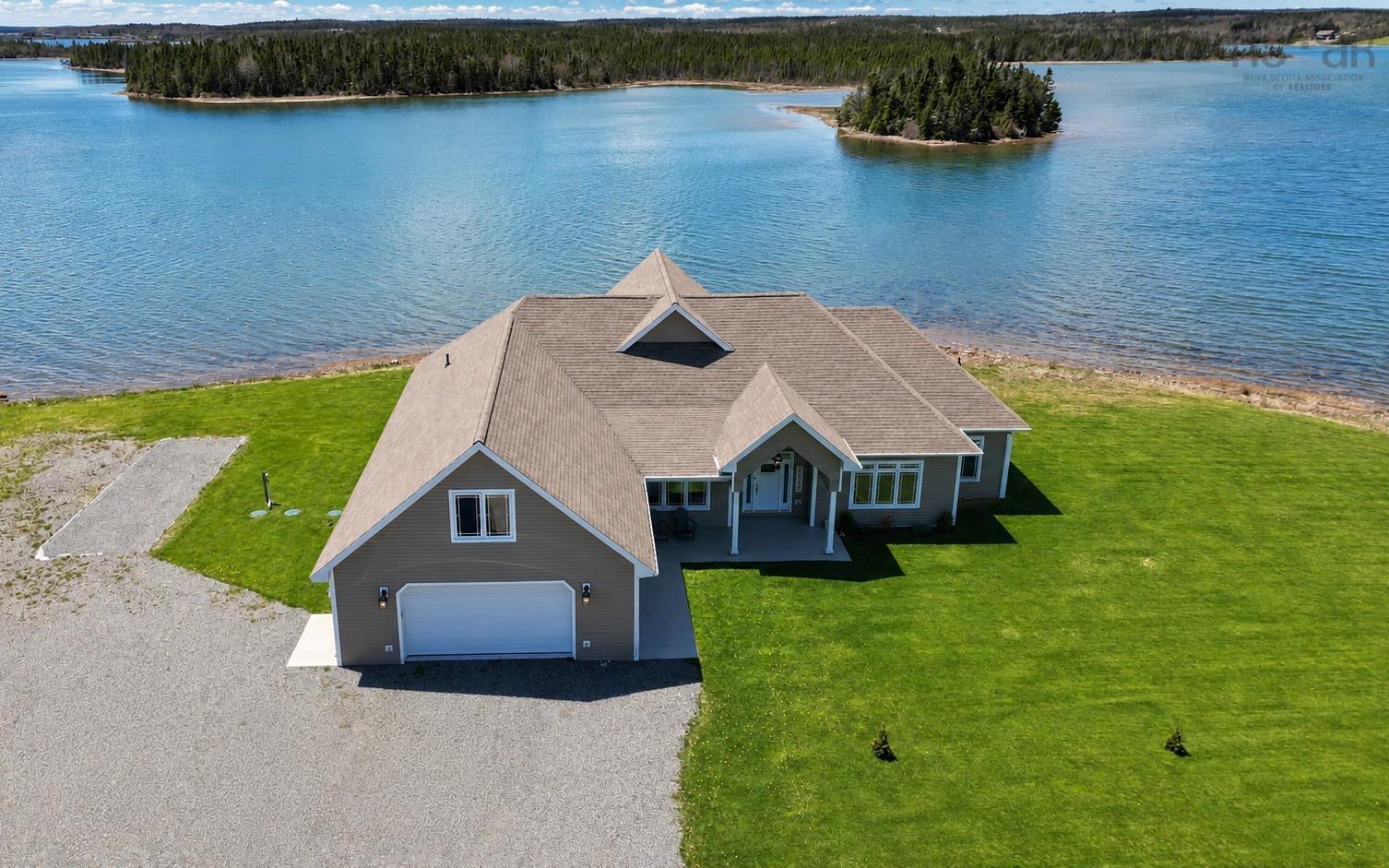 $689,000.00: 86 Freddies Lane, Louisdale