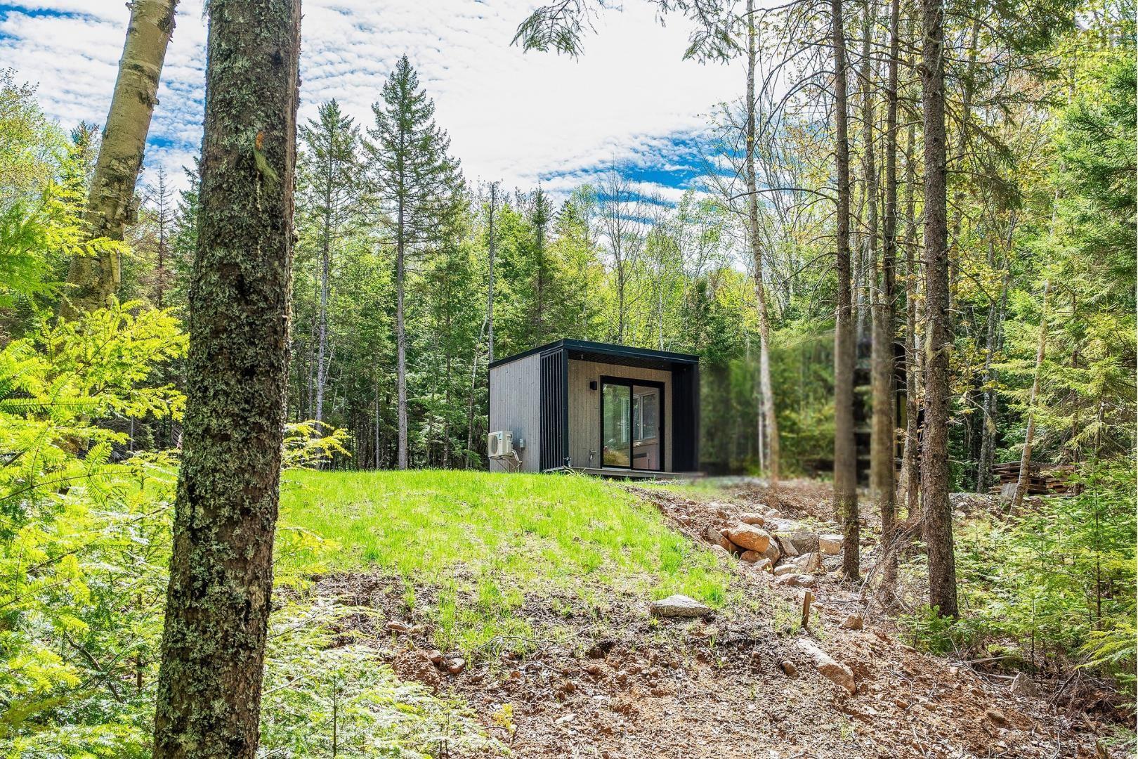 $325,000.00: 170 South Point Road, Forties