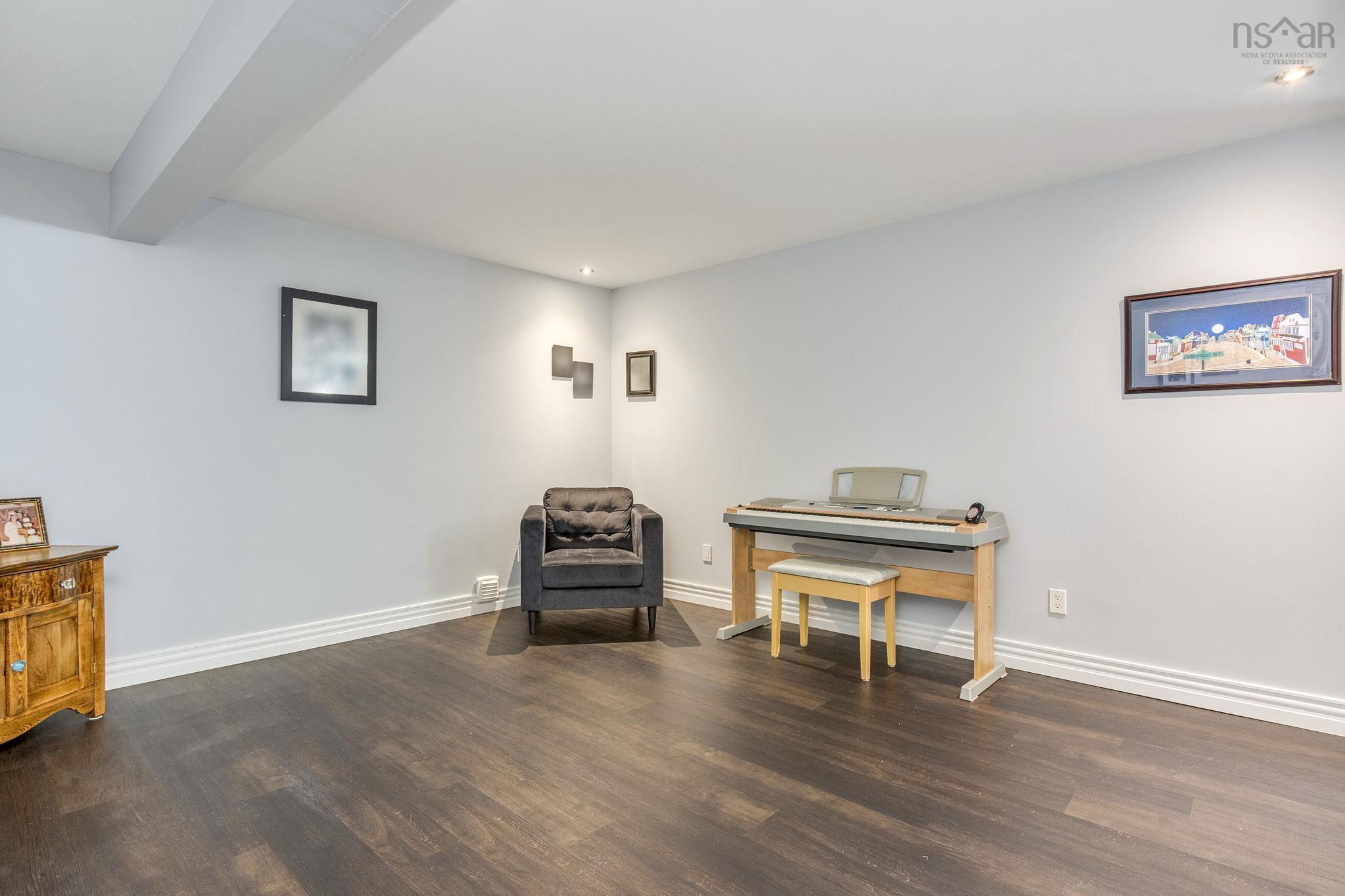 $649,900.00: 95 Macdonald Park Road S, Kentville