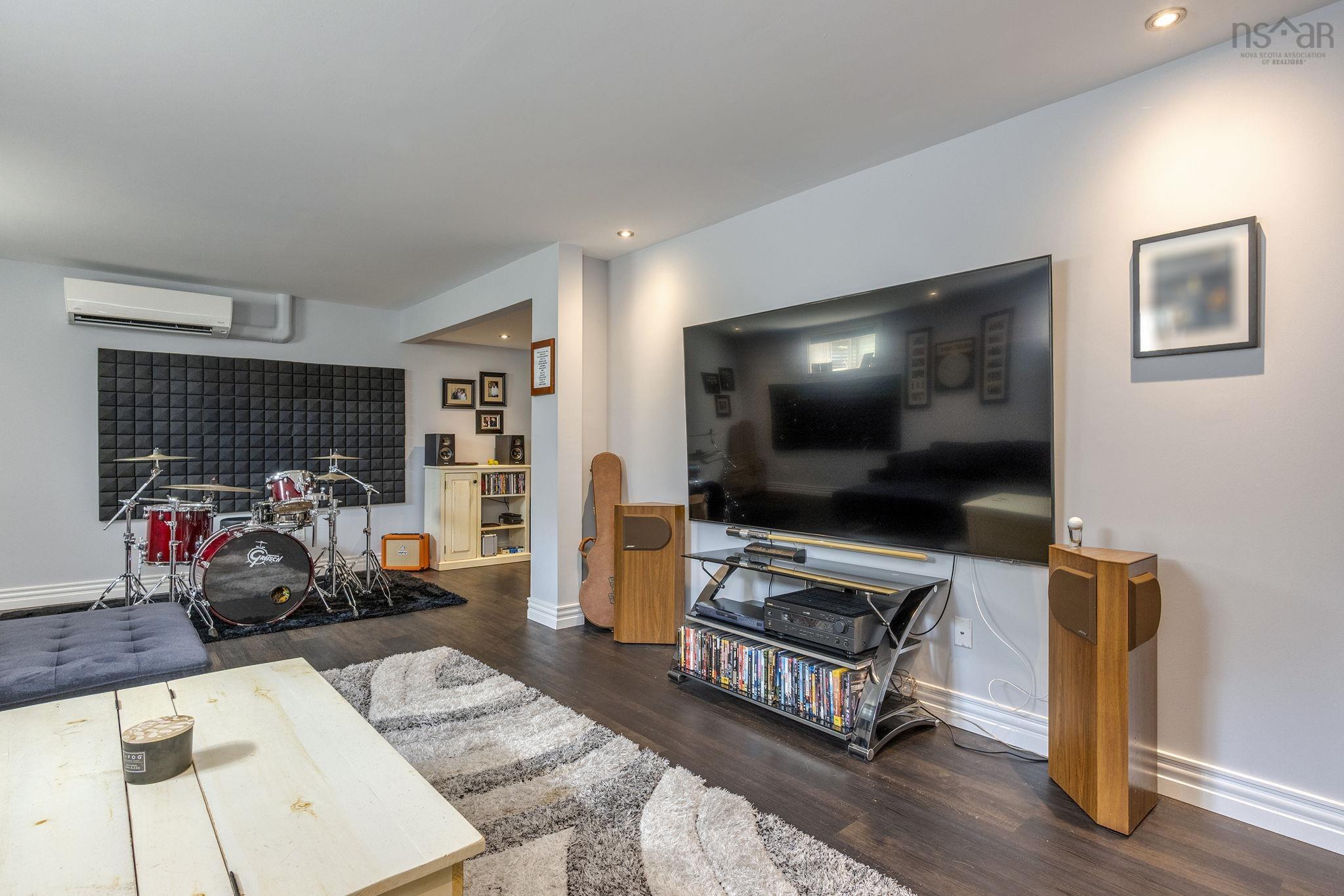 $649,900.00: 95 Macdonald Park Road S, Kentville