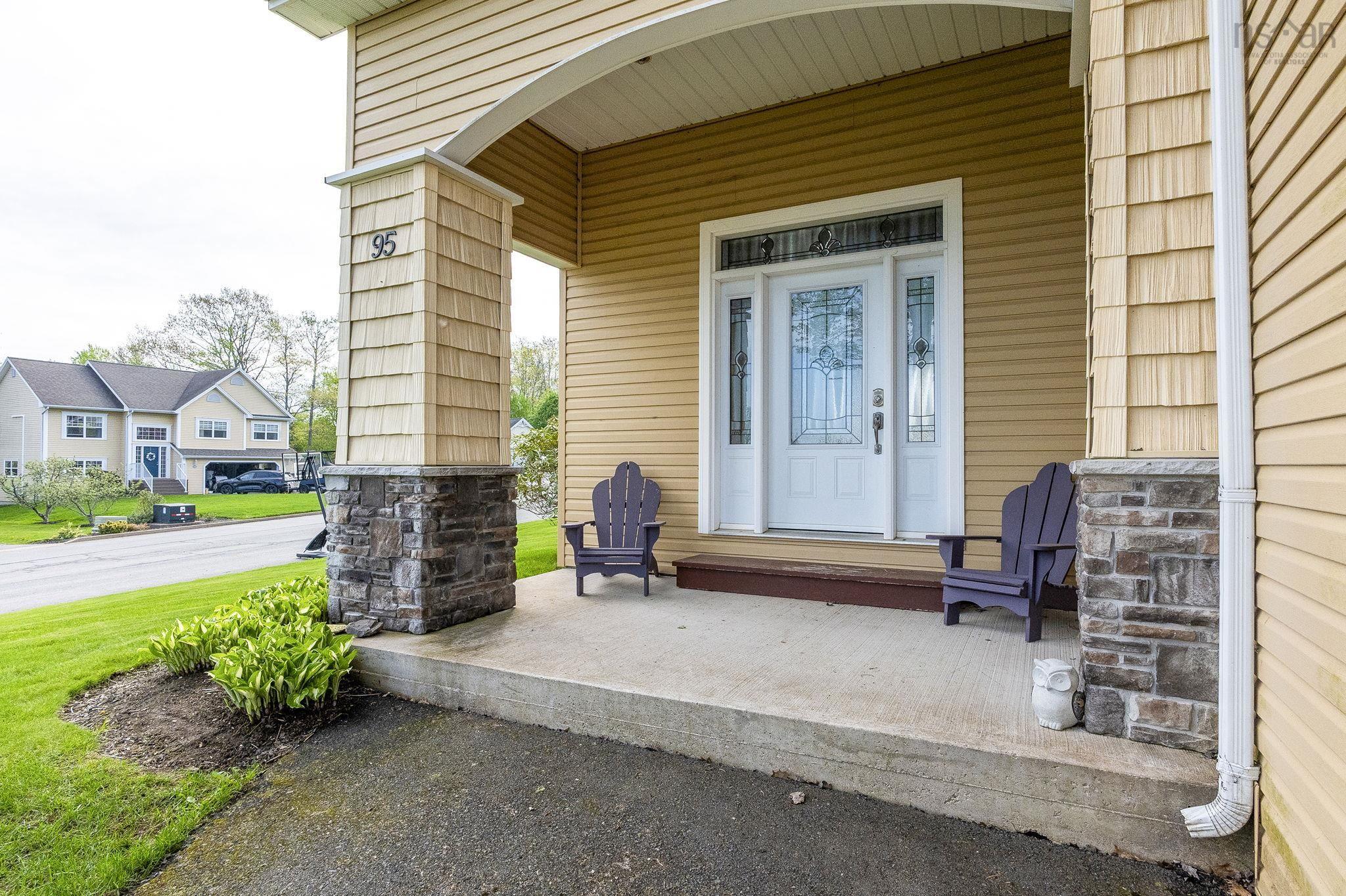 $649,900.00: 95 Macdonald Park Road S, Kentville