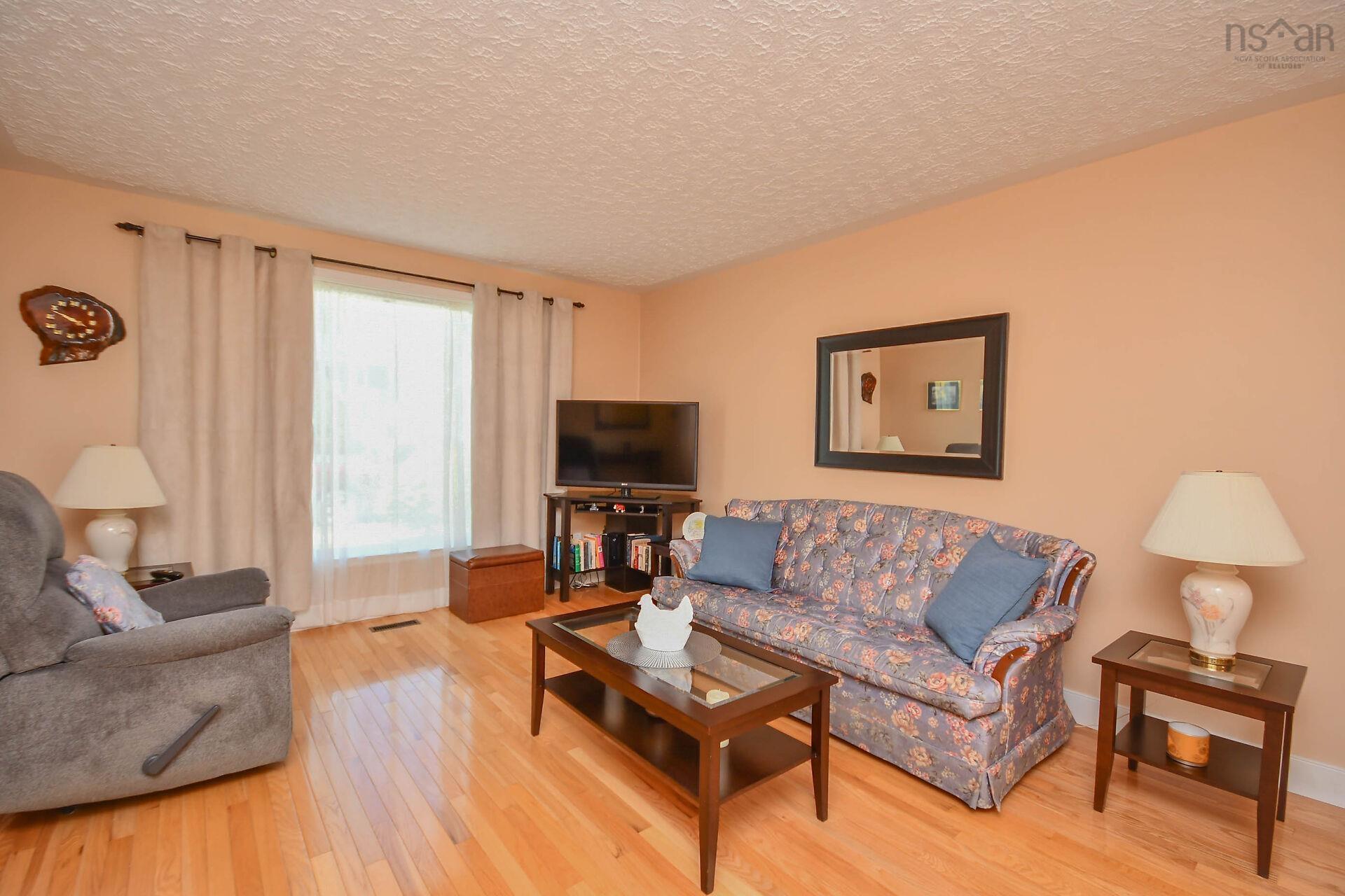 $419,900.00: 47 Smokey Drive, Lower Sackville