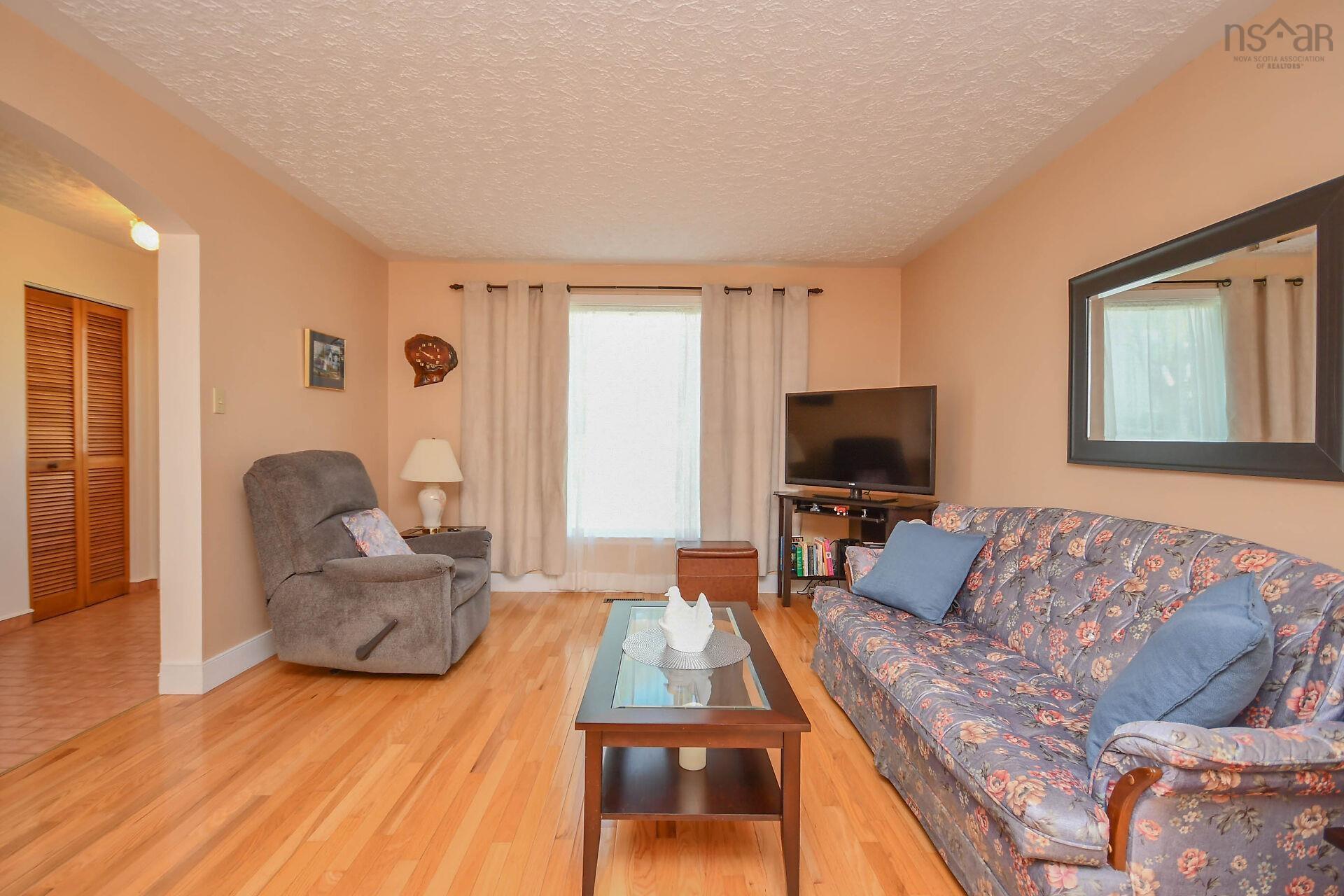 $419,900.00: 47 Smokey Drive, Lower Sackville