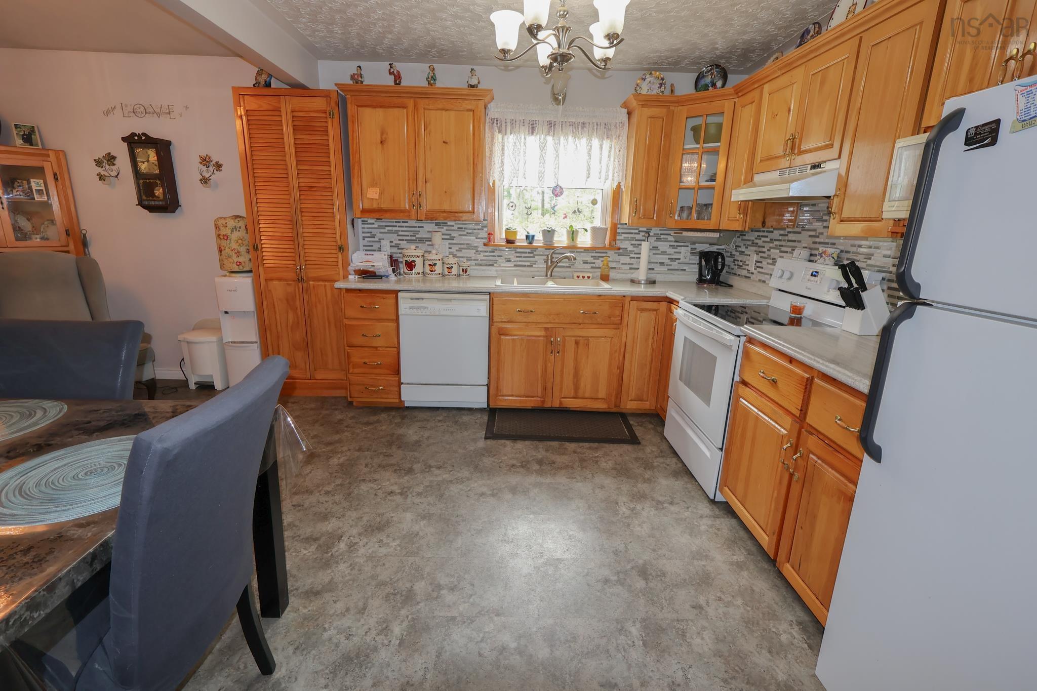 $374,900.00: 3261 Highway 325, Wileville